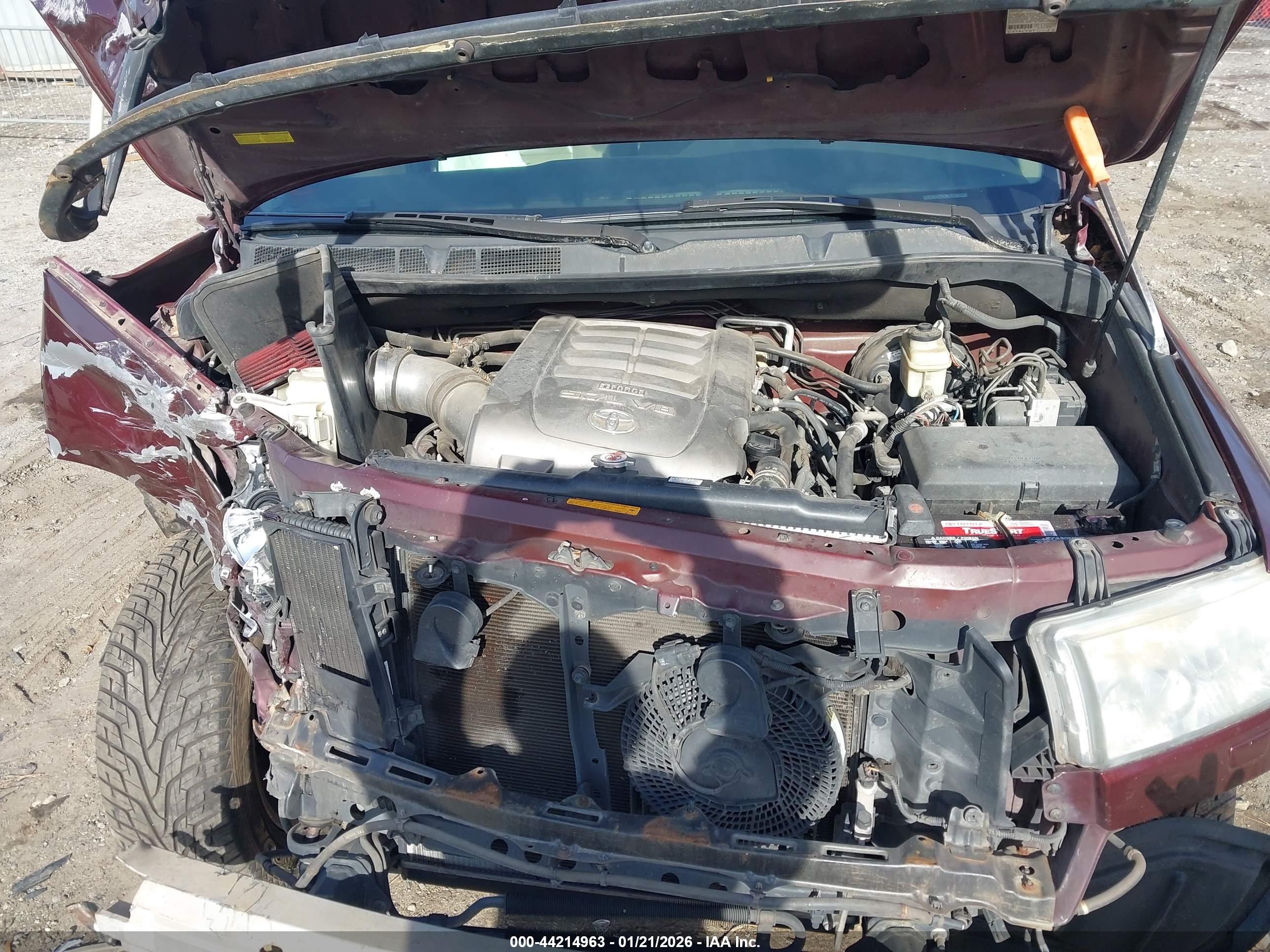 TOYOTA SEQUOIA image 10