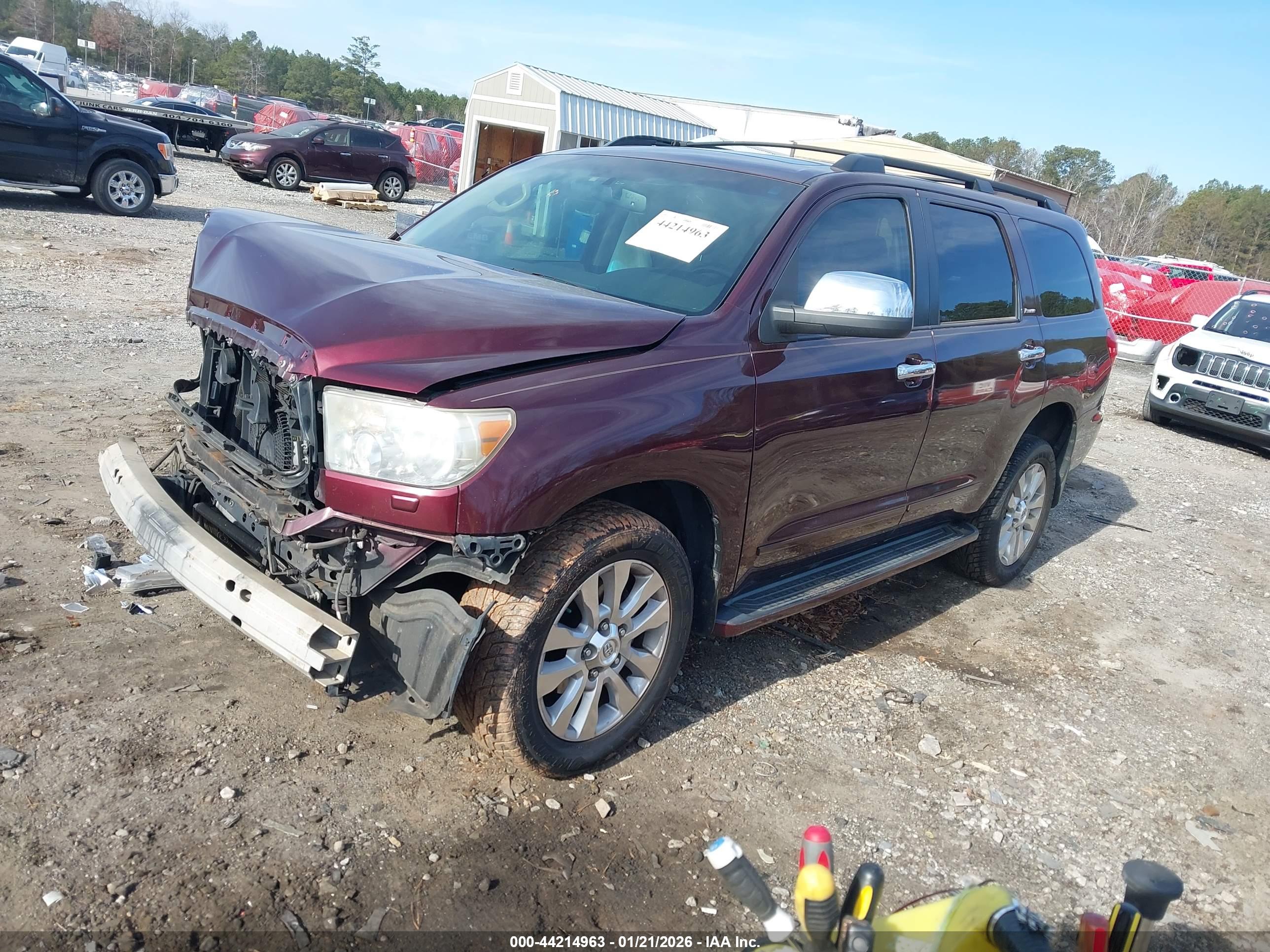 TOYOTA SEQUOIA image 2