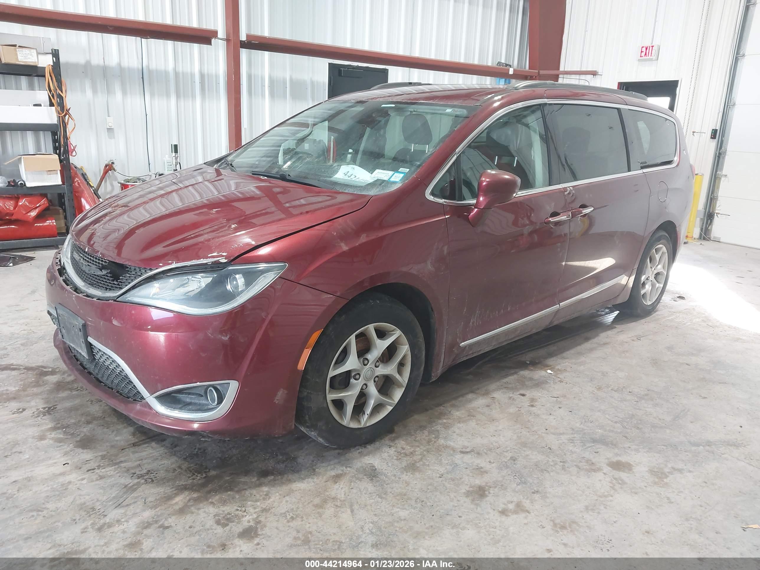 CHRYSLER PACIFICA image 2