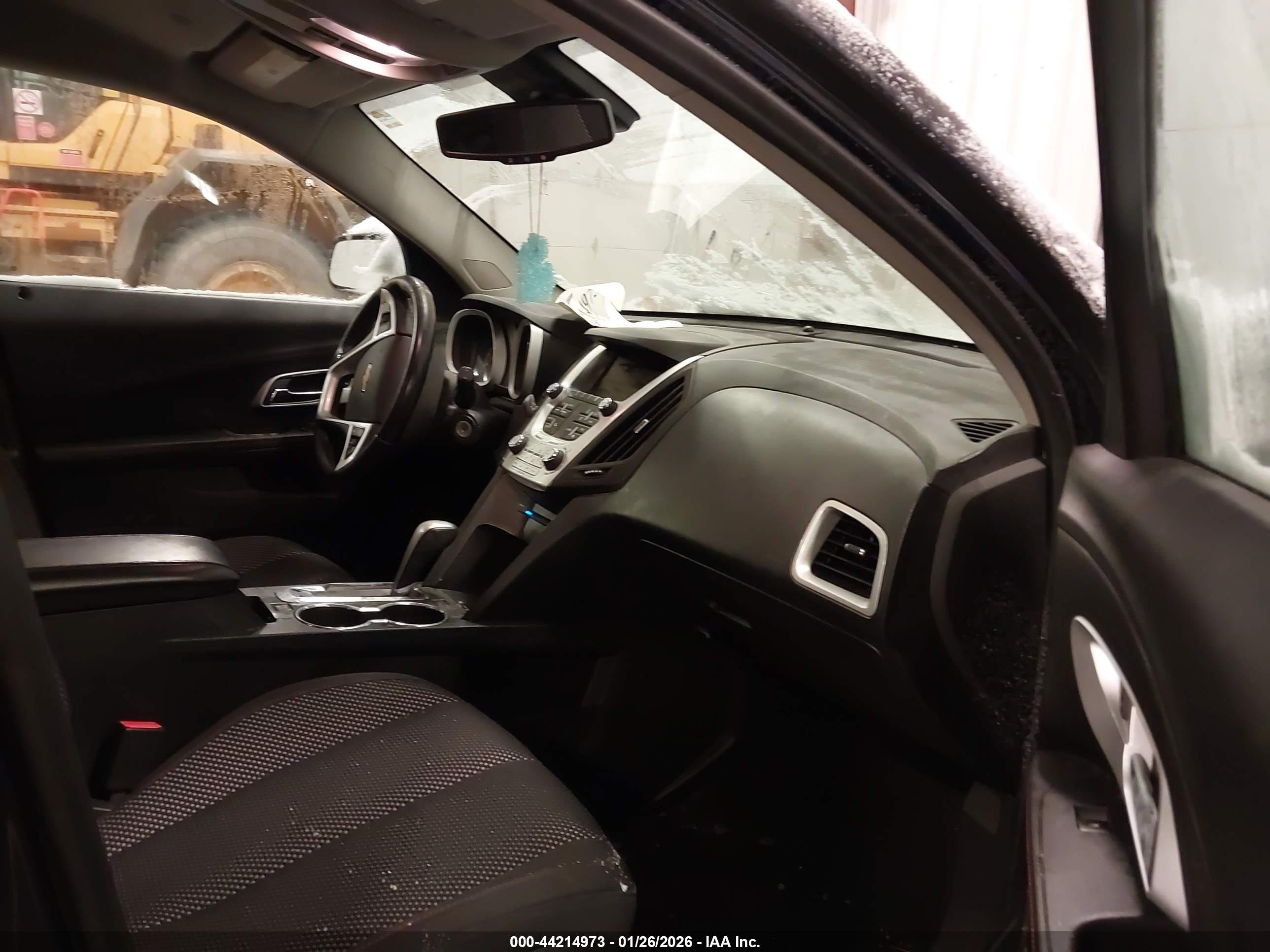 CHEVROLET EQUINOX image 5