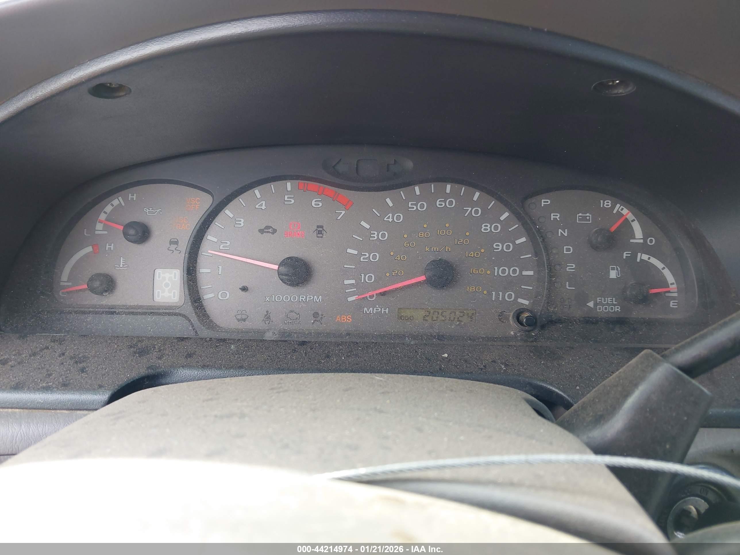 TOYOTA SEQUOIA image 7