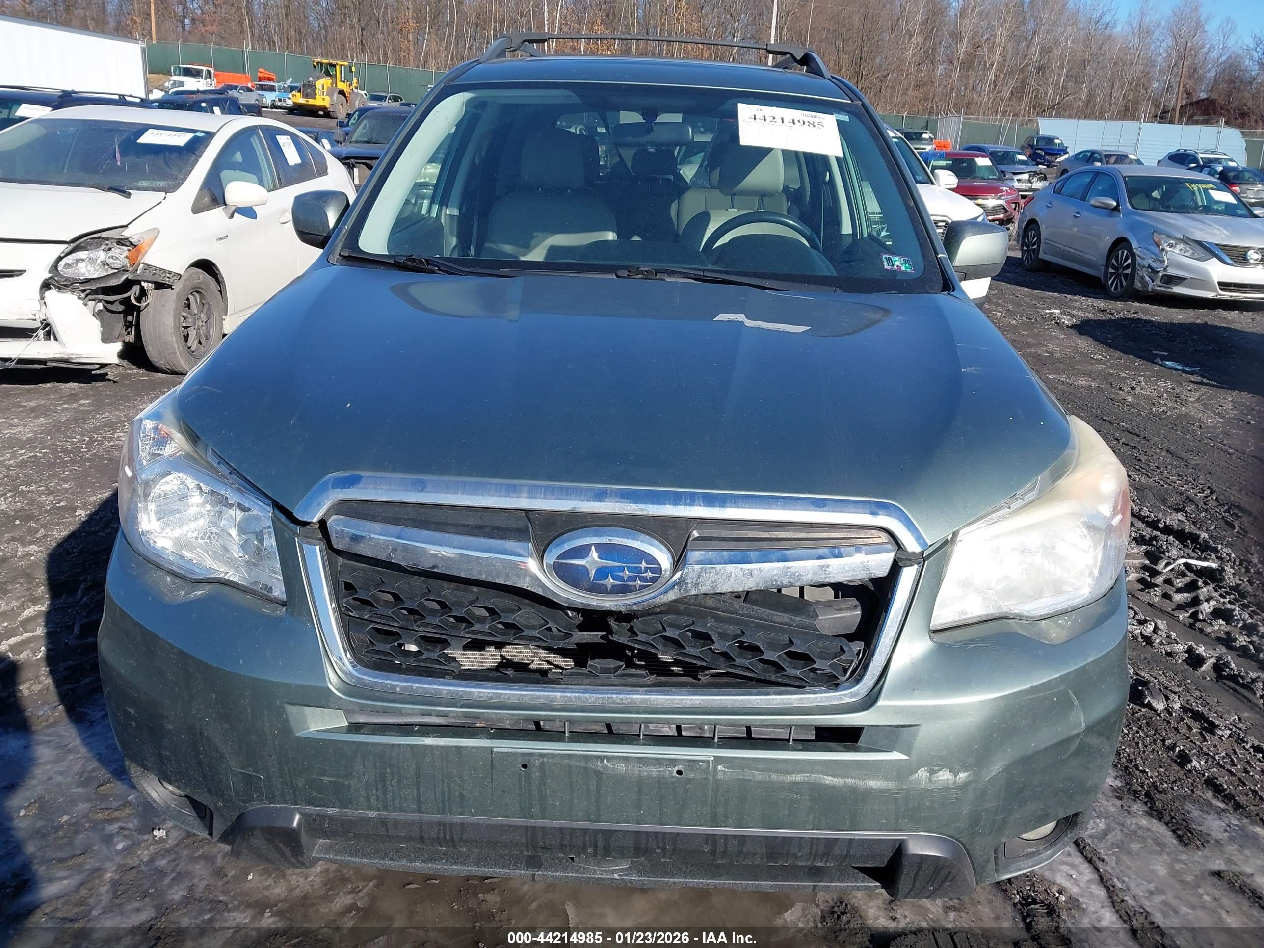 SUBARU FORESTER image 6