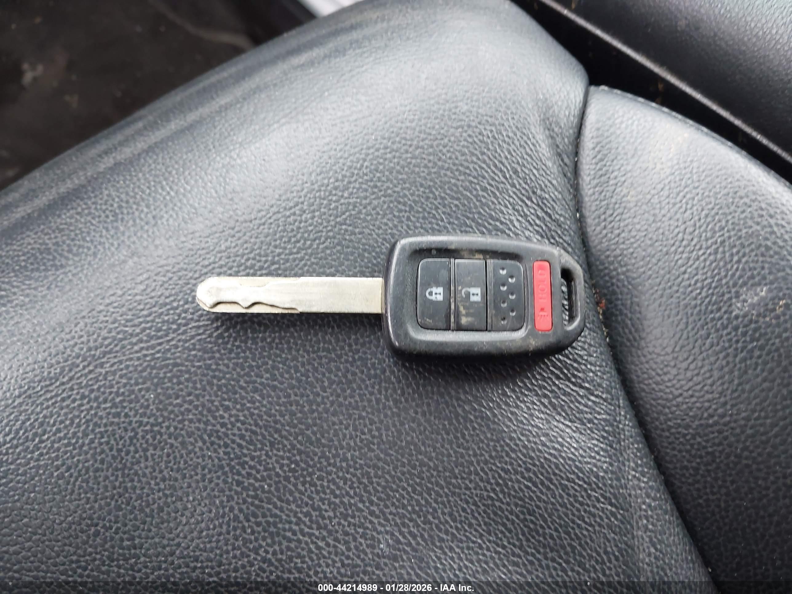 HONDA CR-V image 11