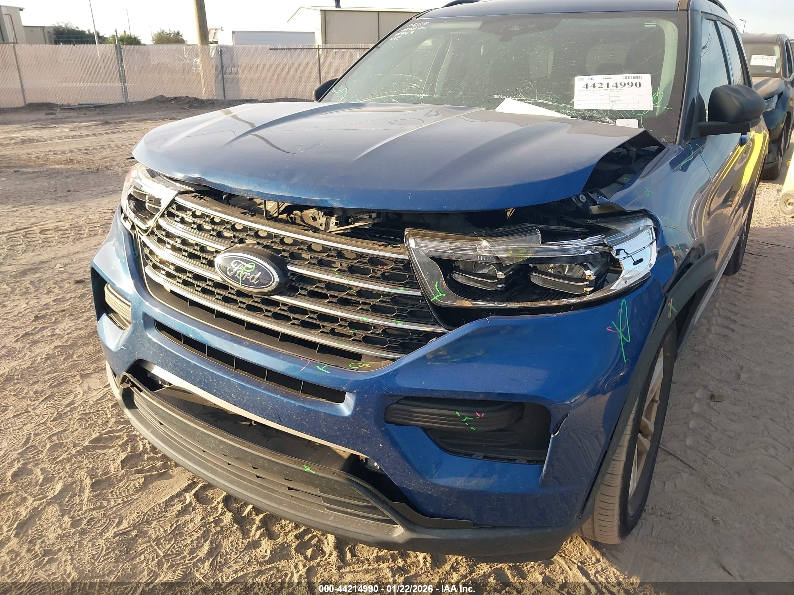 FORD EXPLORER image 6