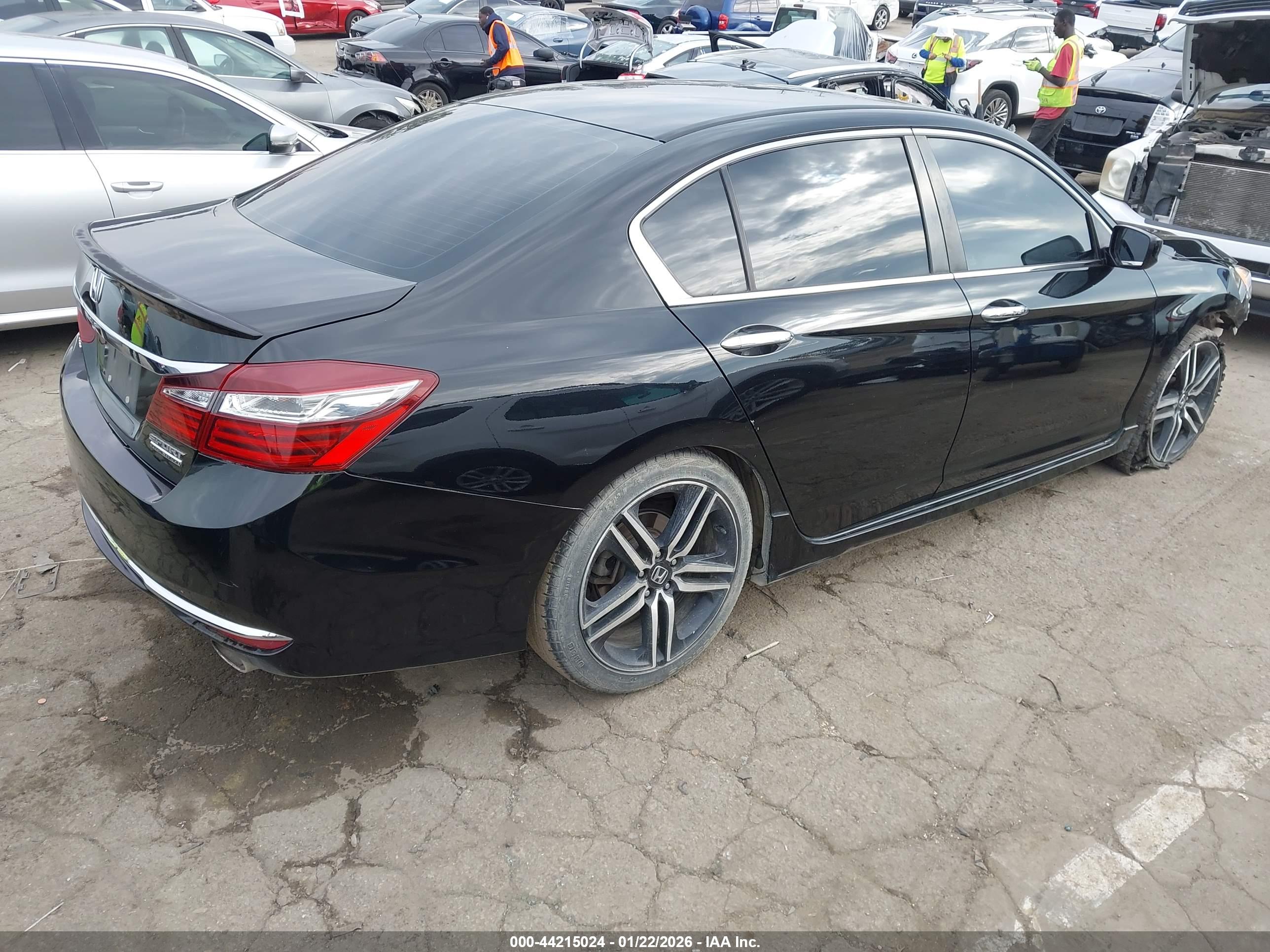 HONDA ACCORD image 4