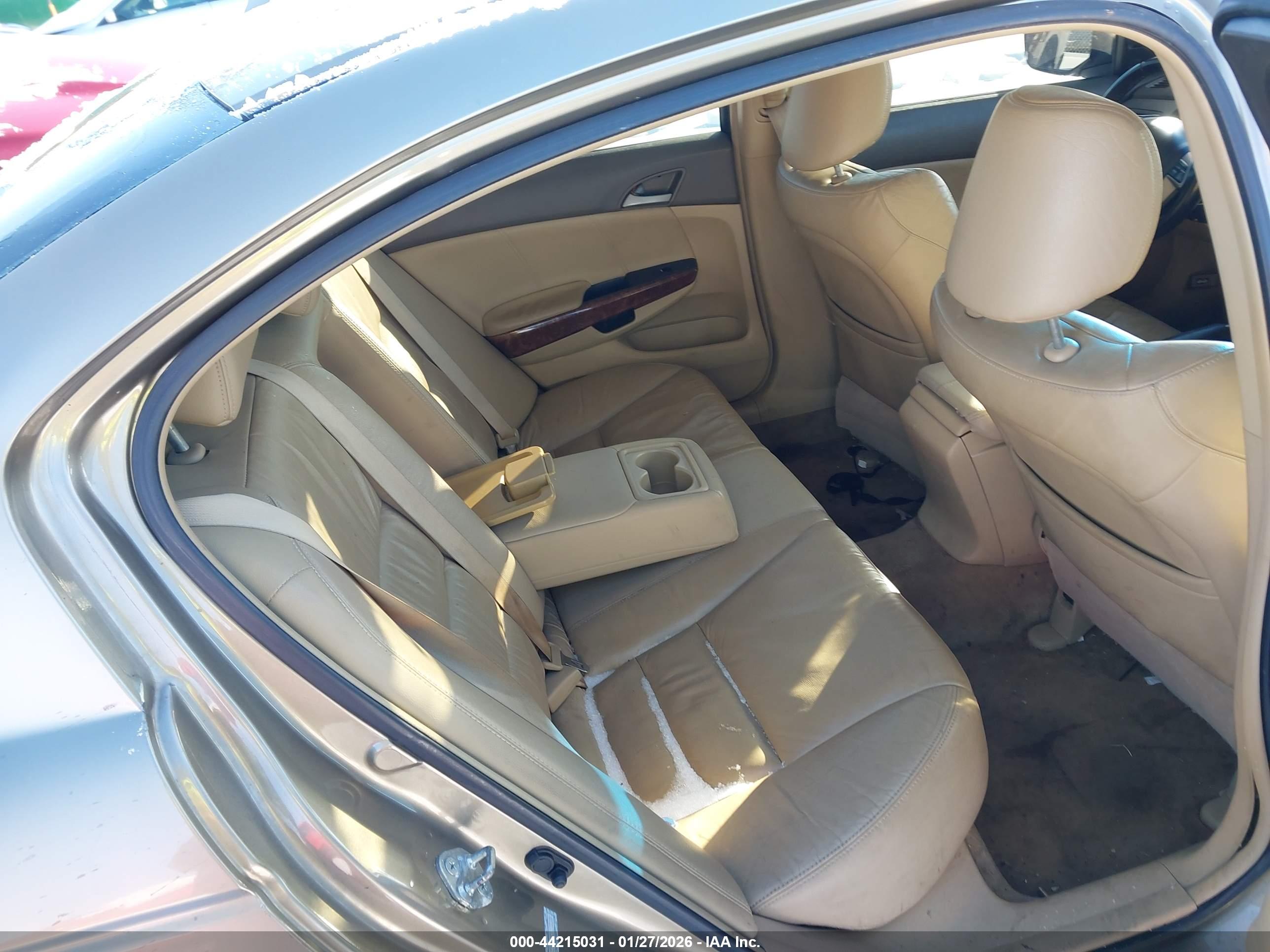 HONDA ACCORD image 8