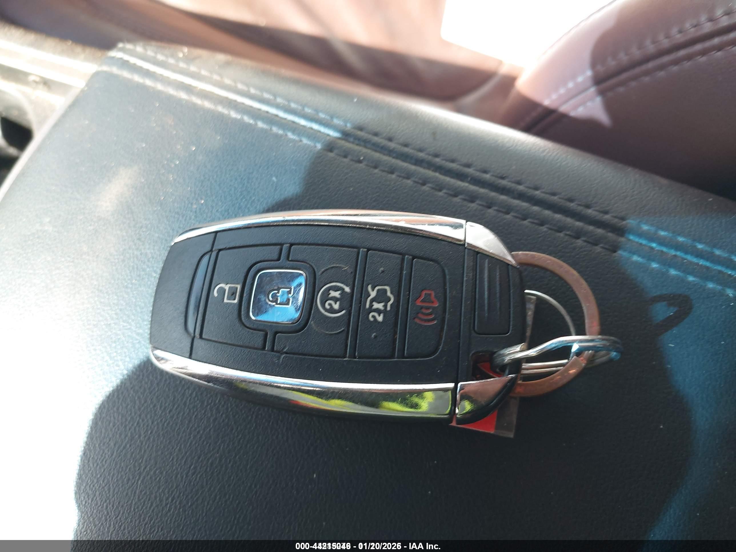 LINCOLN MKZ image 11