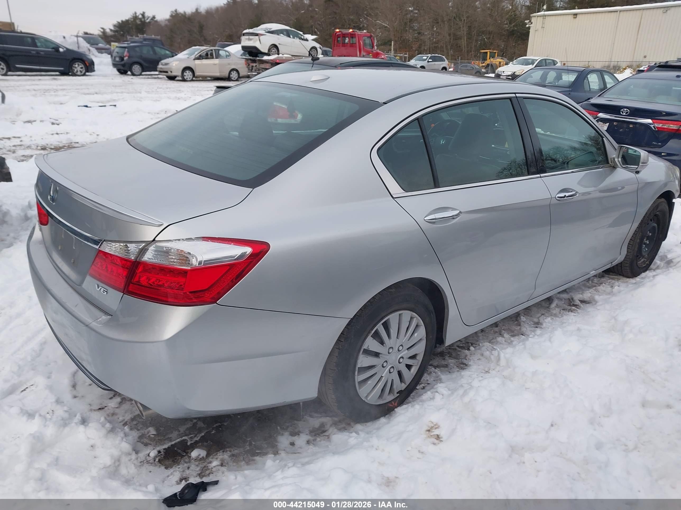 HONDA ACCORD image 4