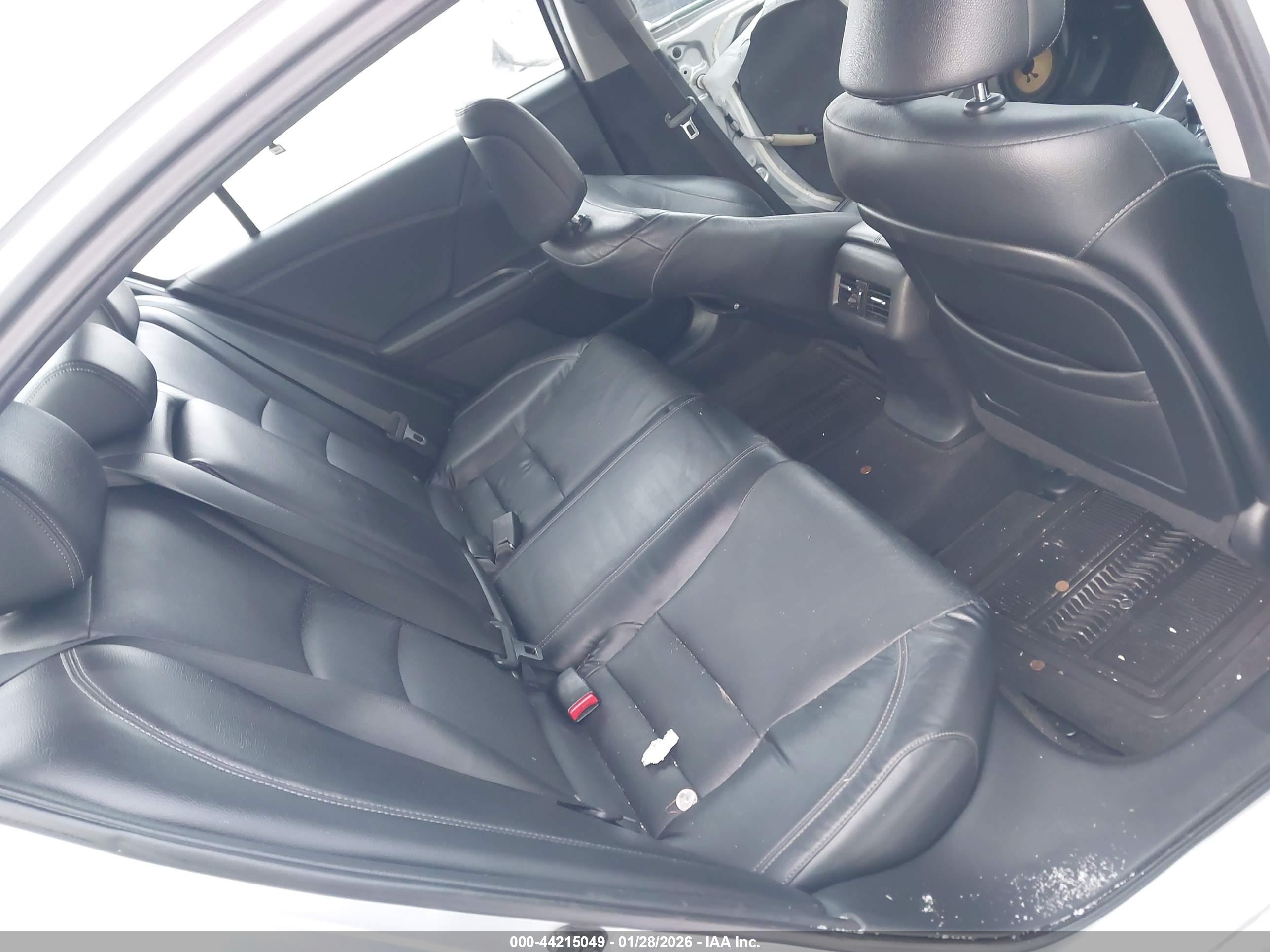 HONDA ACCORD image 8