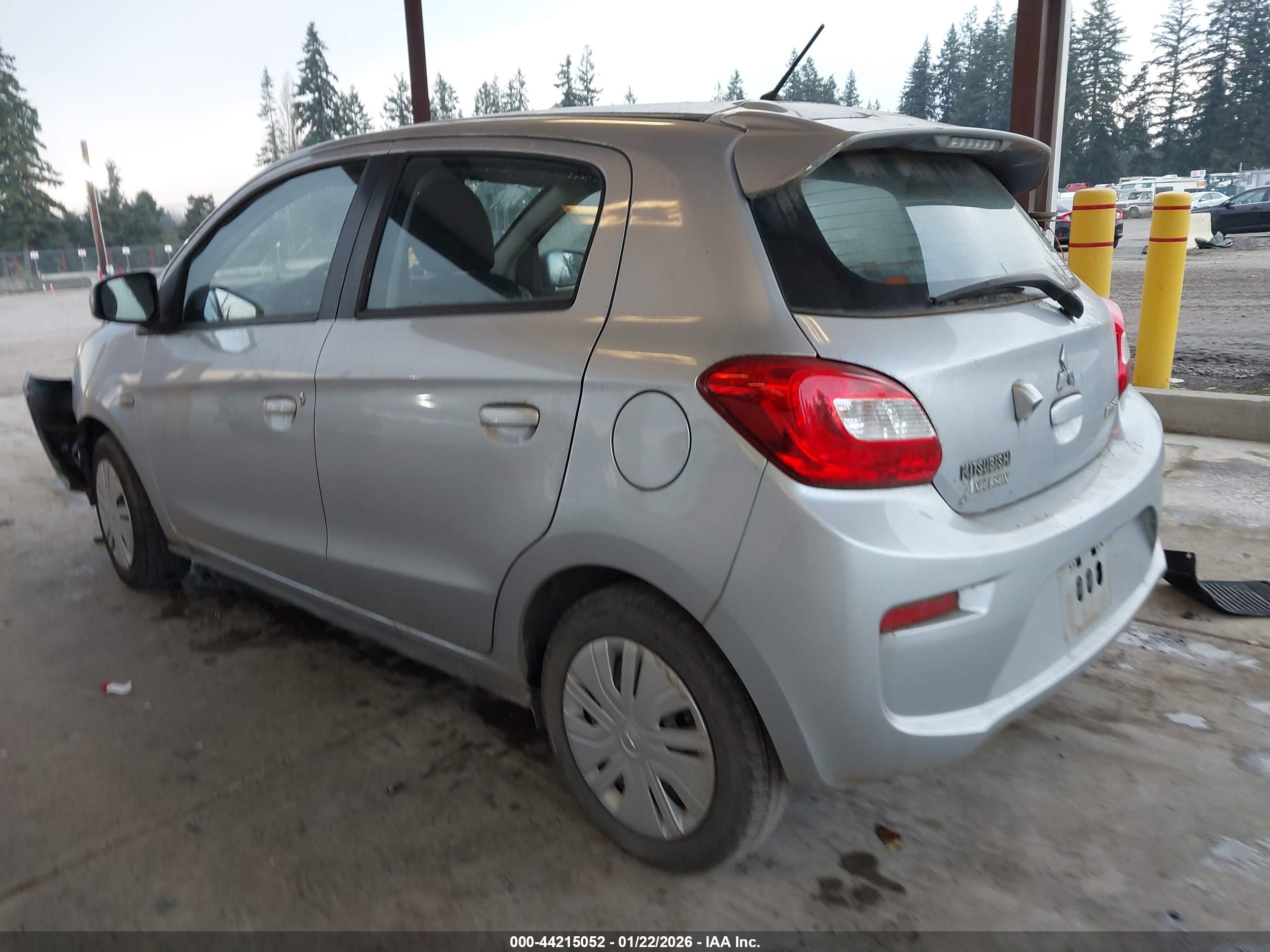 MITSUBISHI MIRAGE image 3