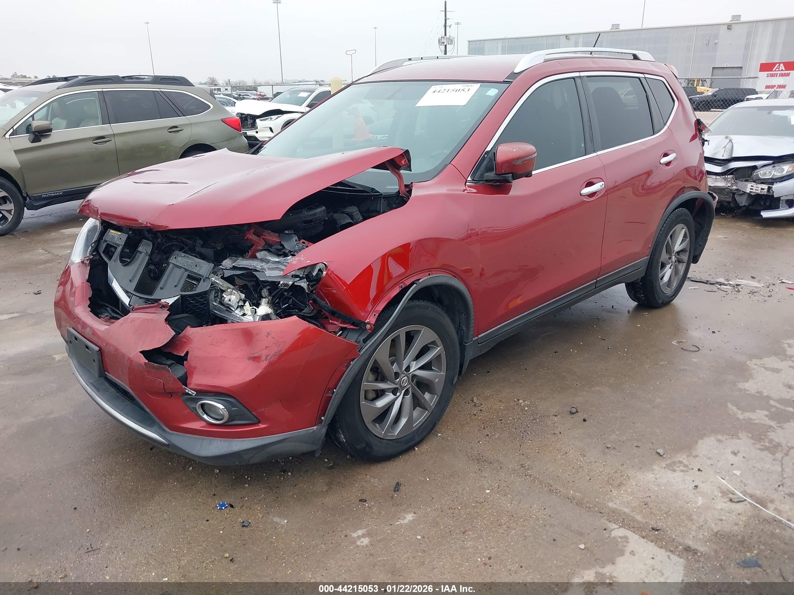 NISSAN ROGUE image 2