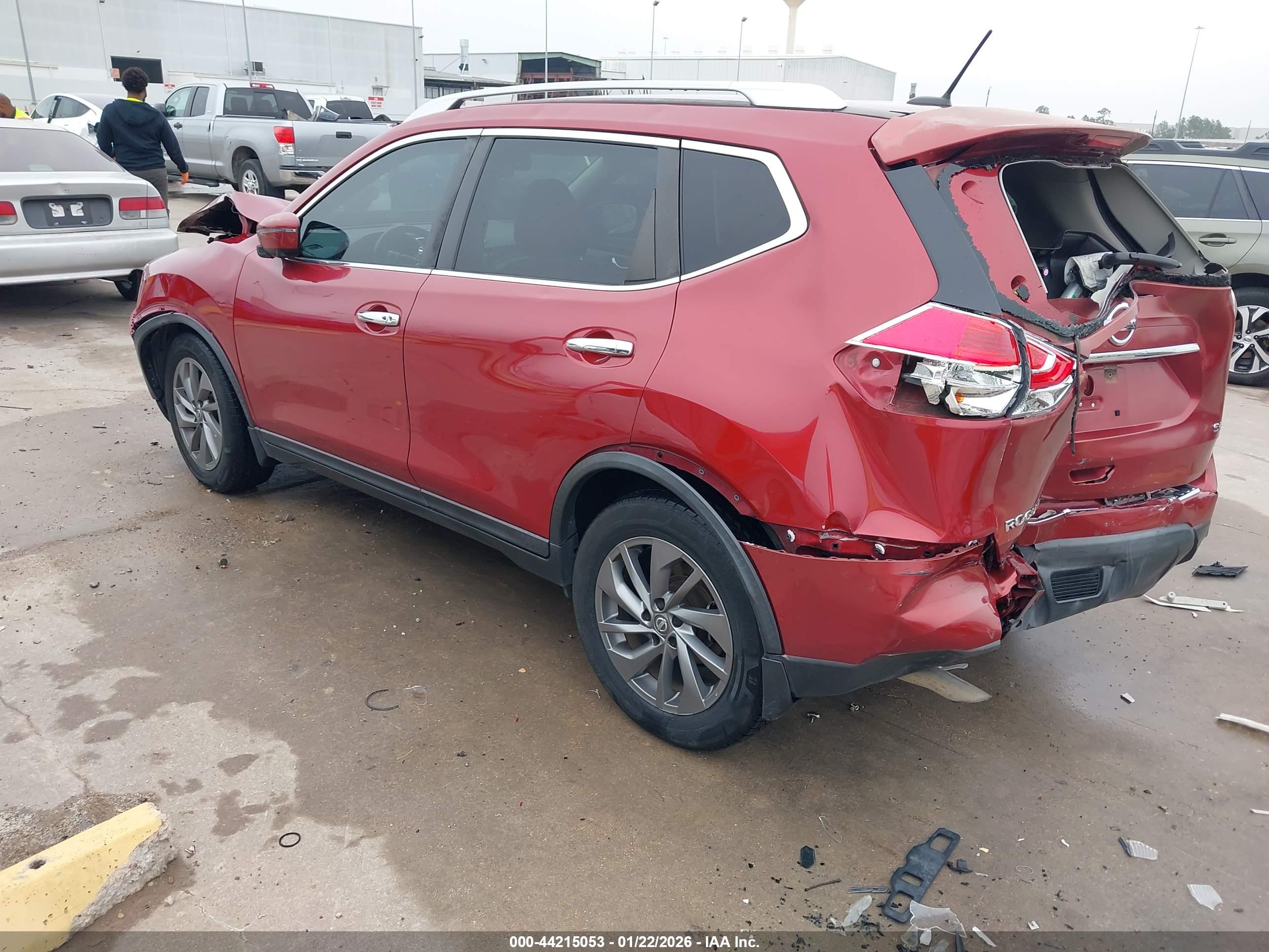 NISSAN ROGUE image 3