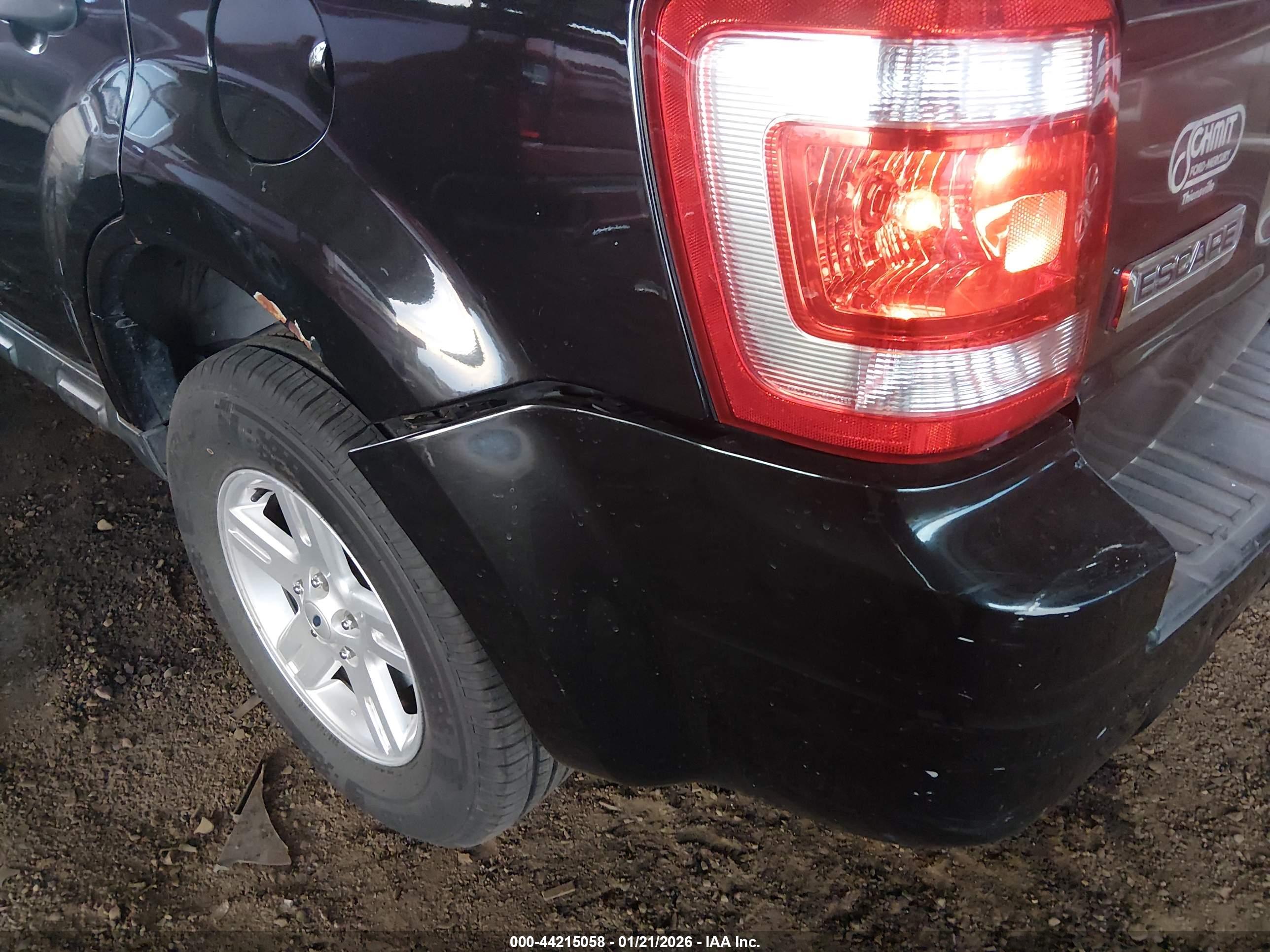 FORD ESCAPE image 6