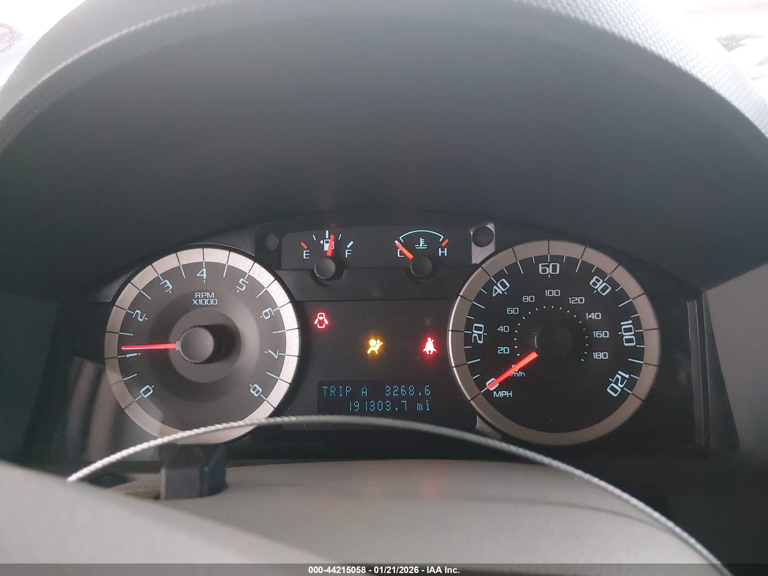 FORD ESCAPE image 7