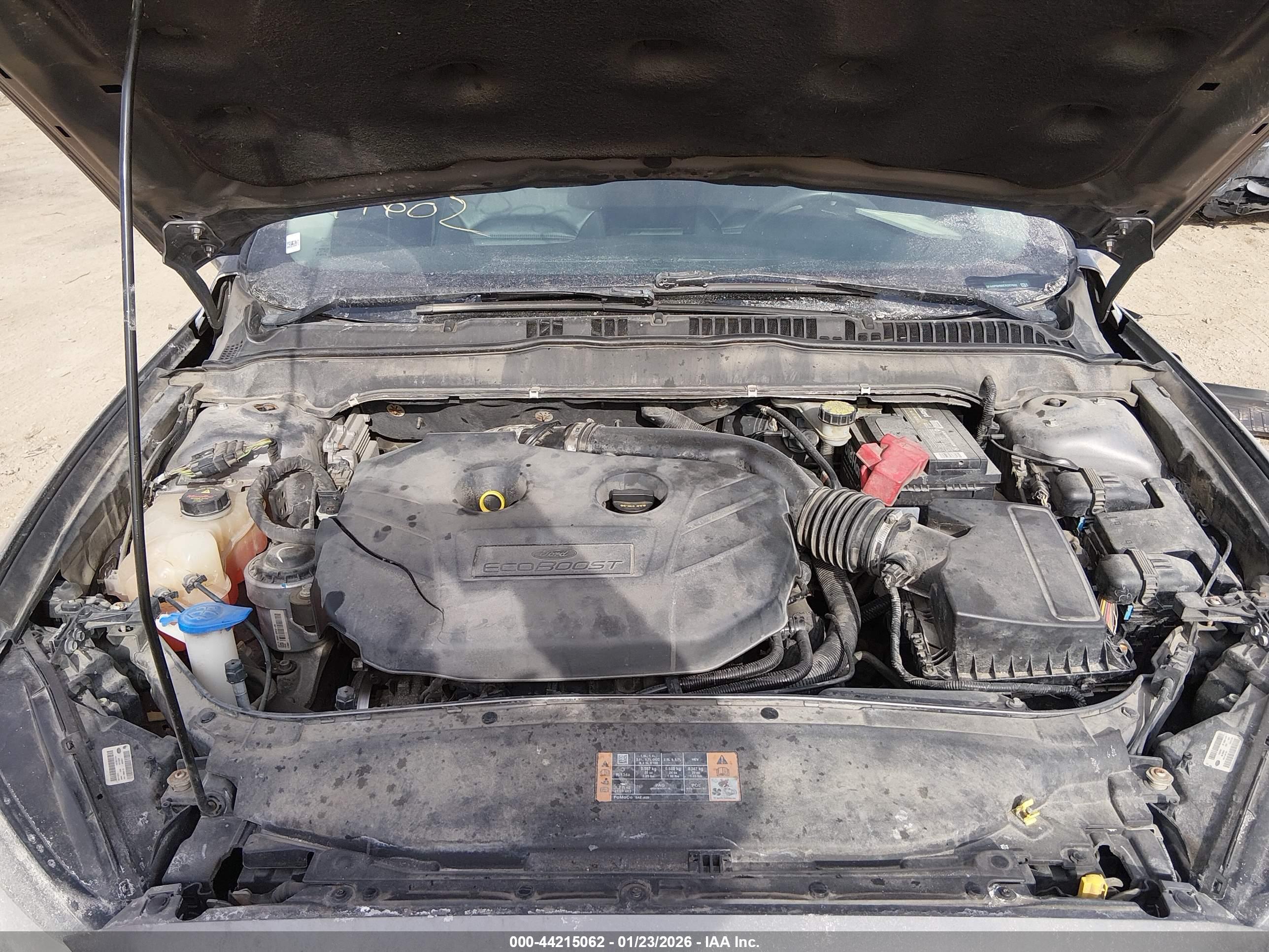 FORD FUSION image 10