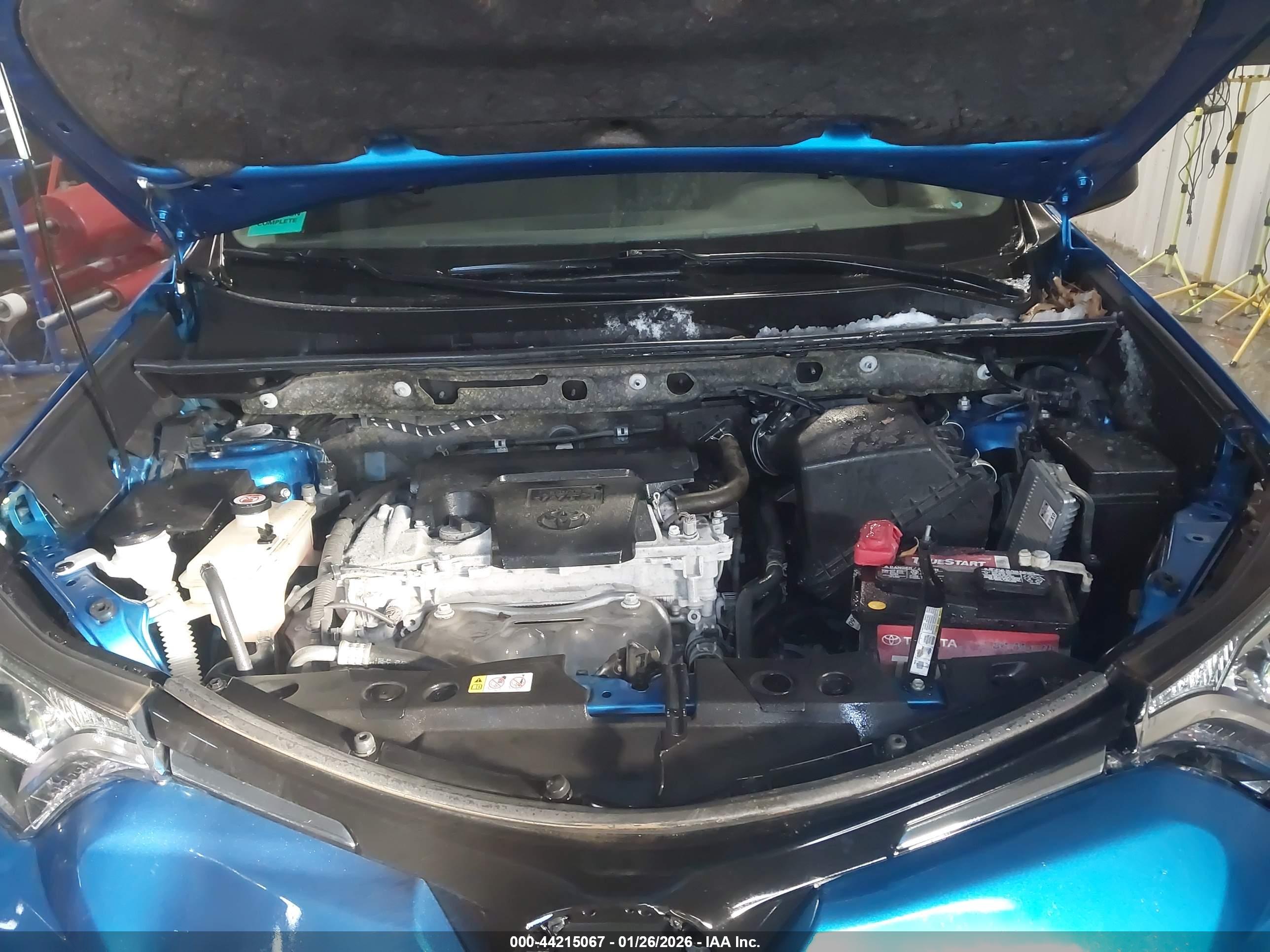 TOYOTA RAV4 image 10