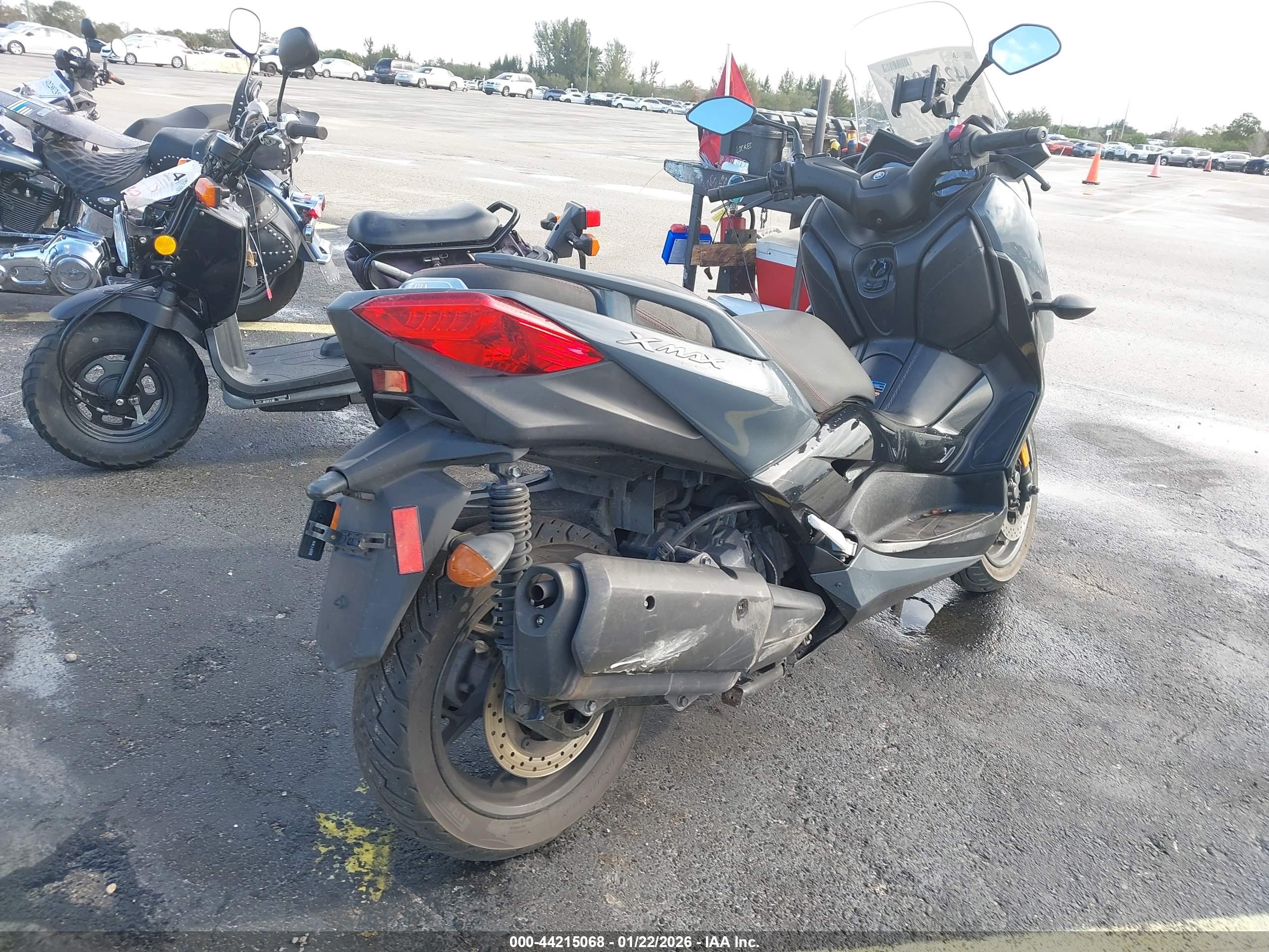 YAMAHA CZD300 image 4