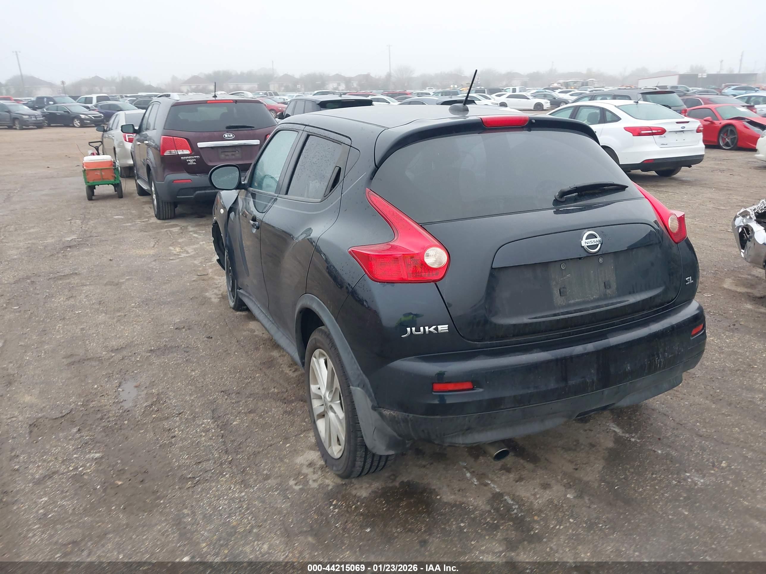 NISSAN JUKE image 3