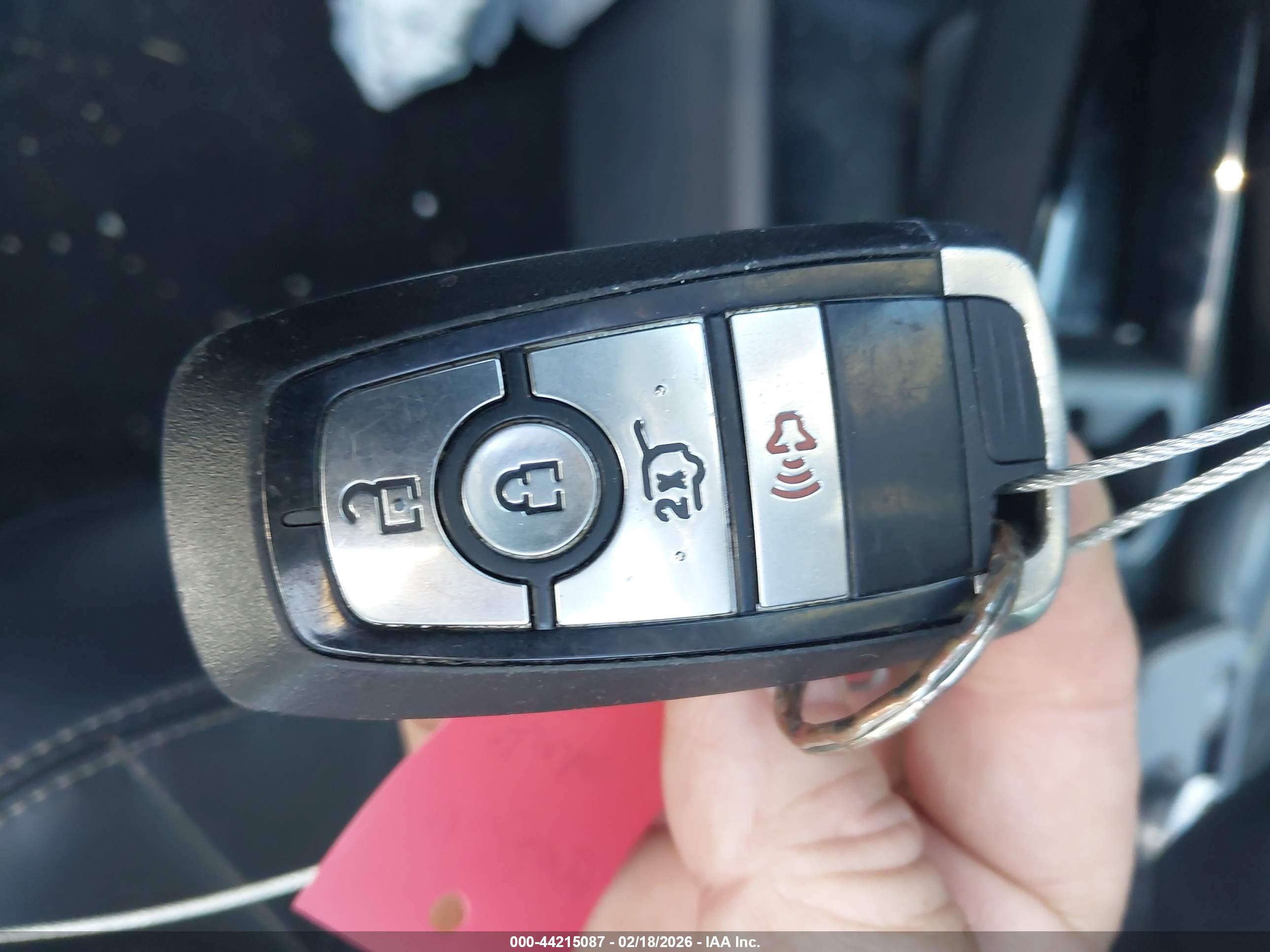 FORD MUSTANG image 11