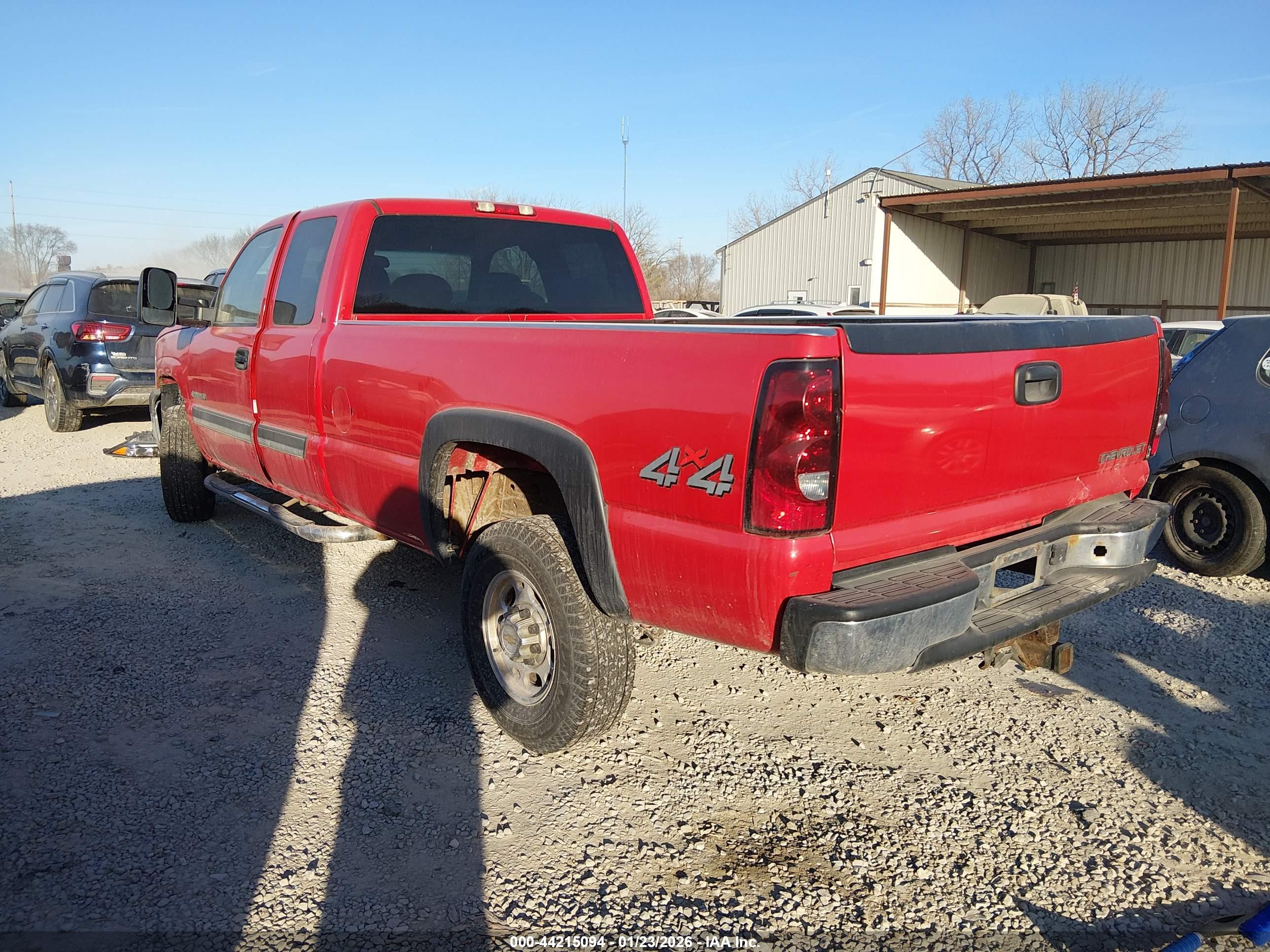 CHEVROLET SILVERADO image 3