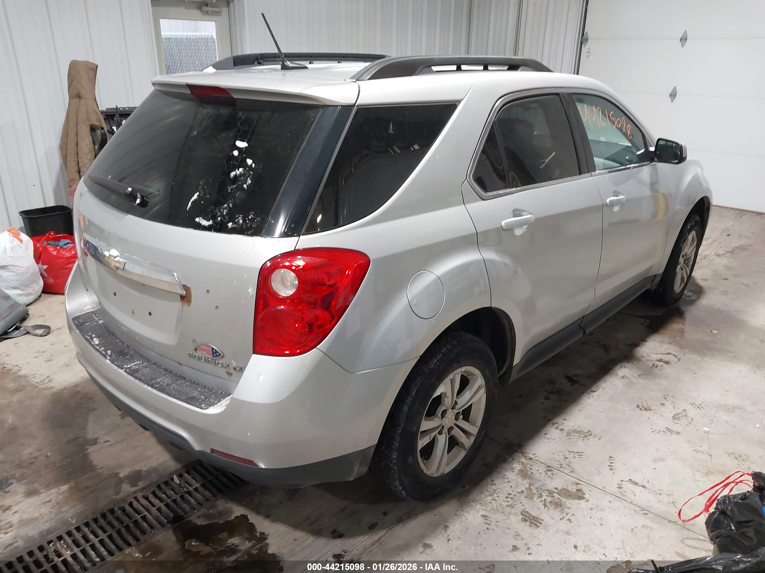 CHEVROLET EQUINOX image 4