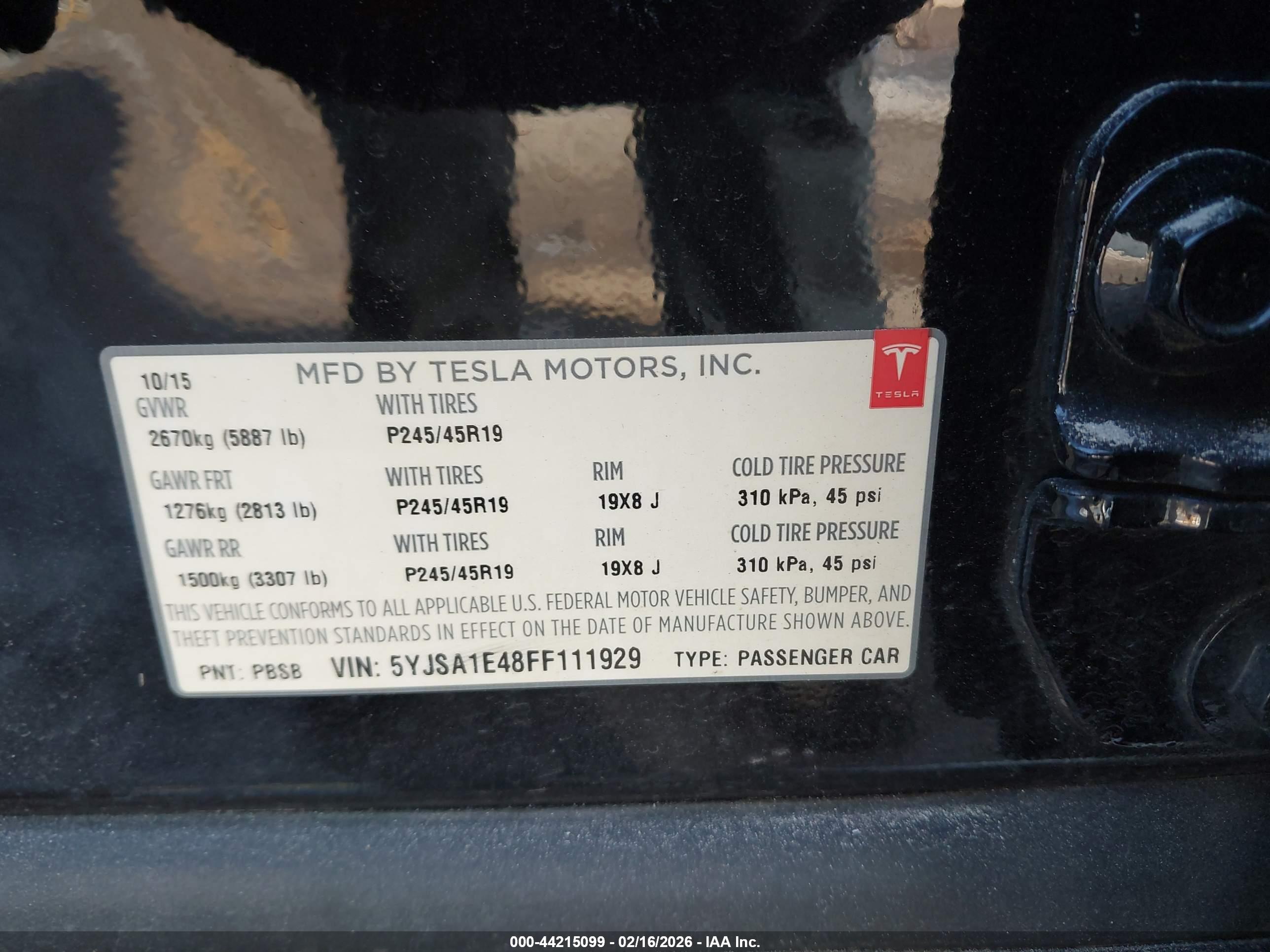 TESLA MODEL image 9