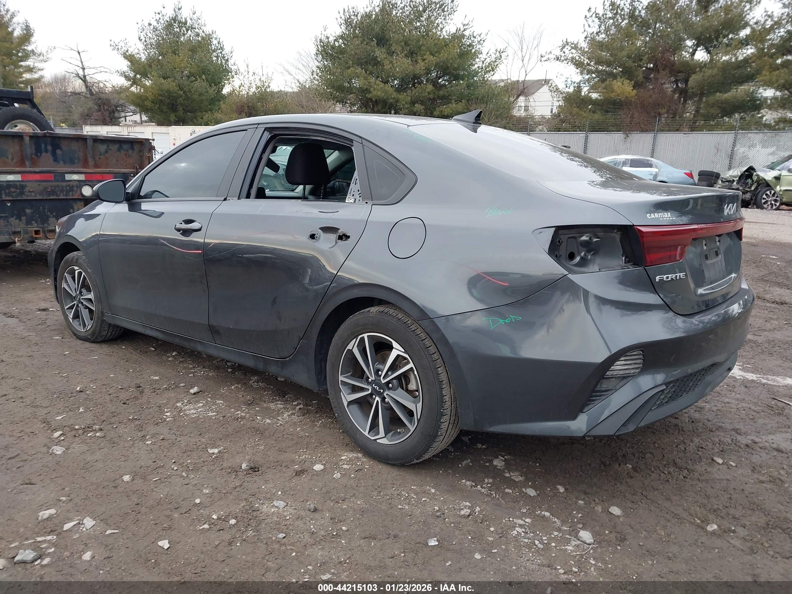 KIA FORTE image 3