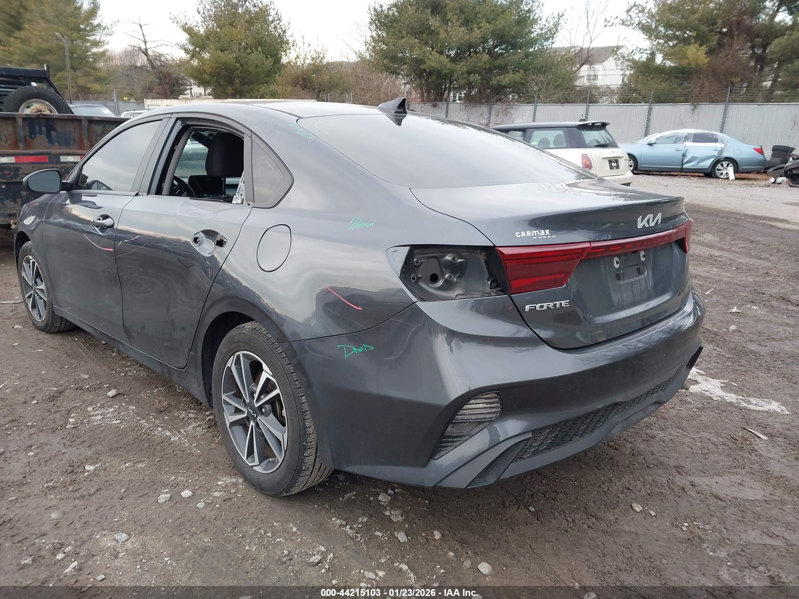 KIA FORTE image 6