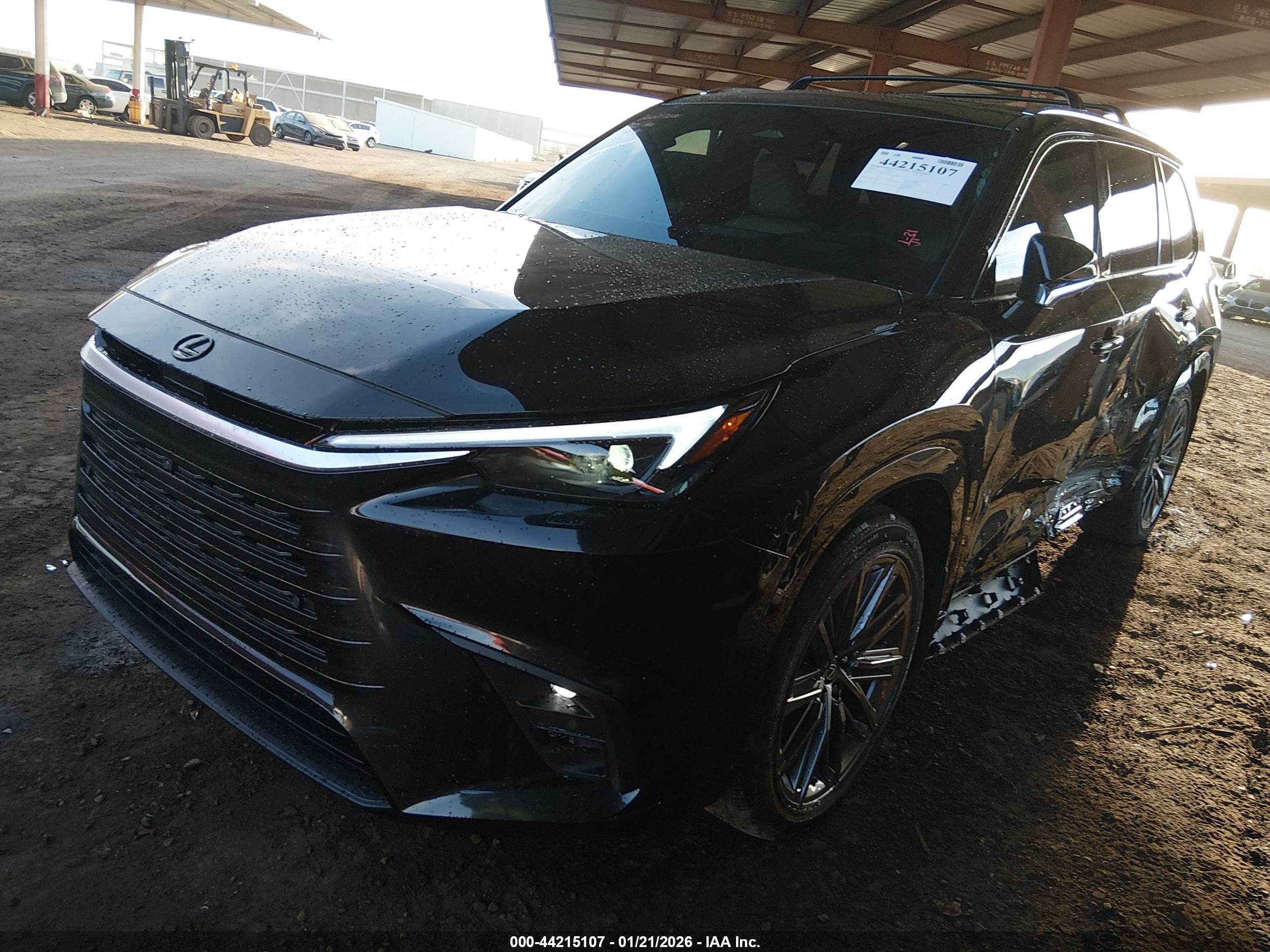 LEXUS TX image 6