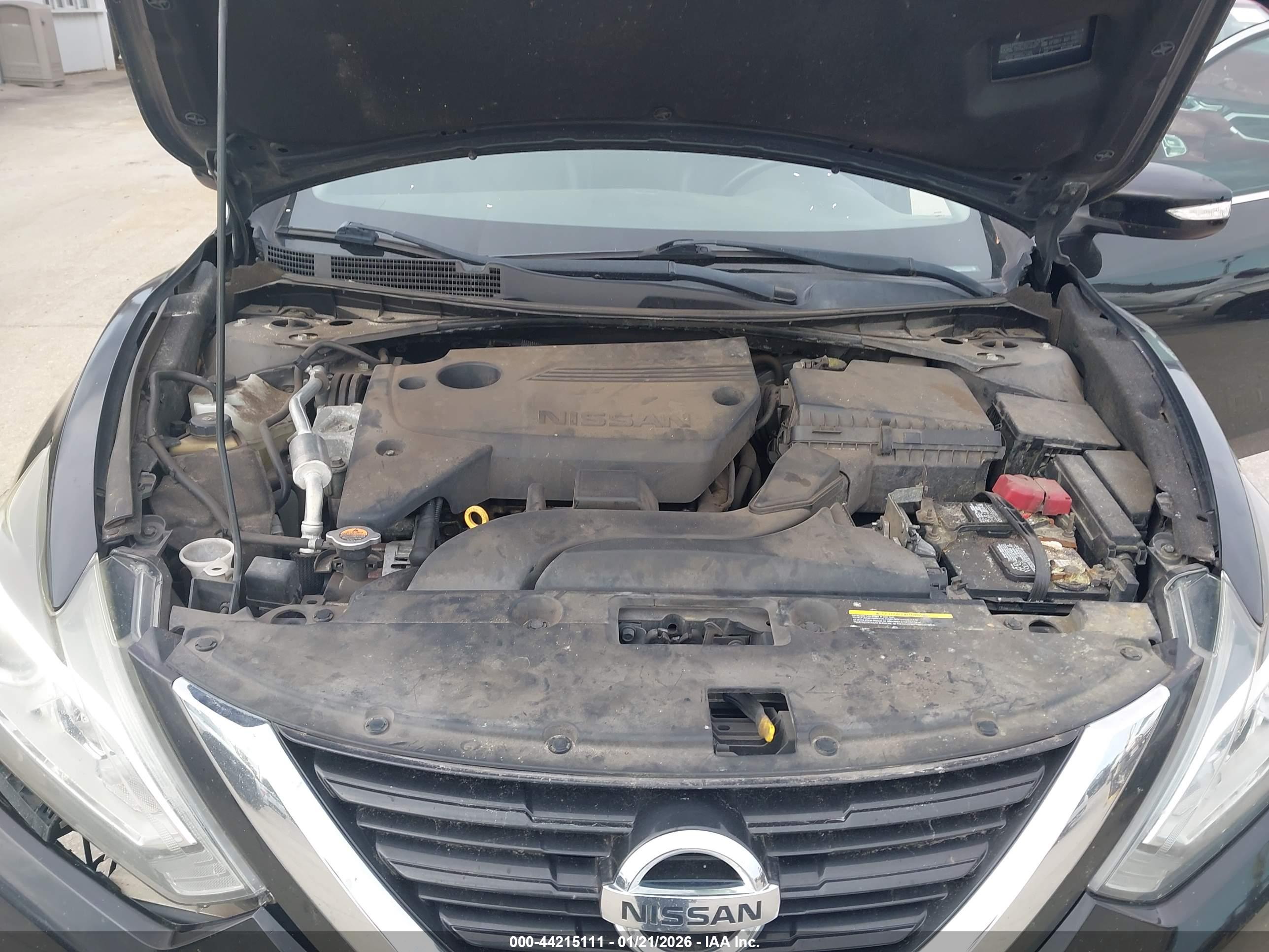 NISSAN ALTIMA image 10