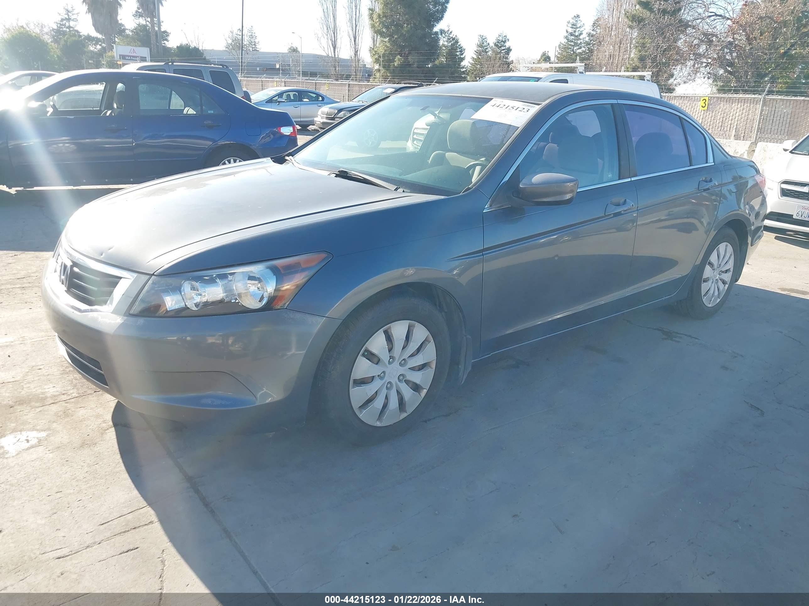 HONDA ACCORD image 2