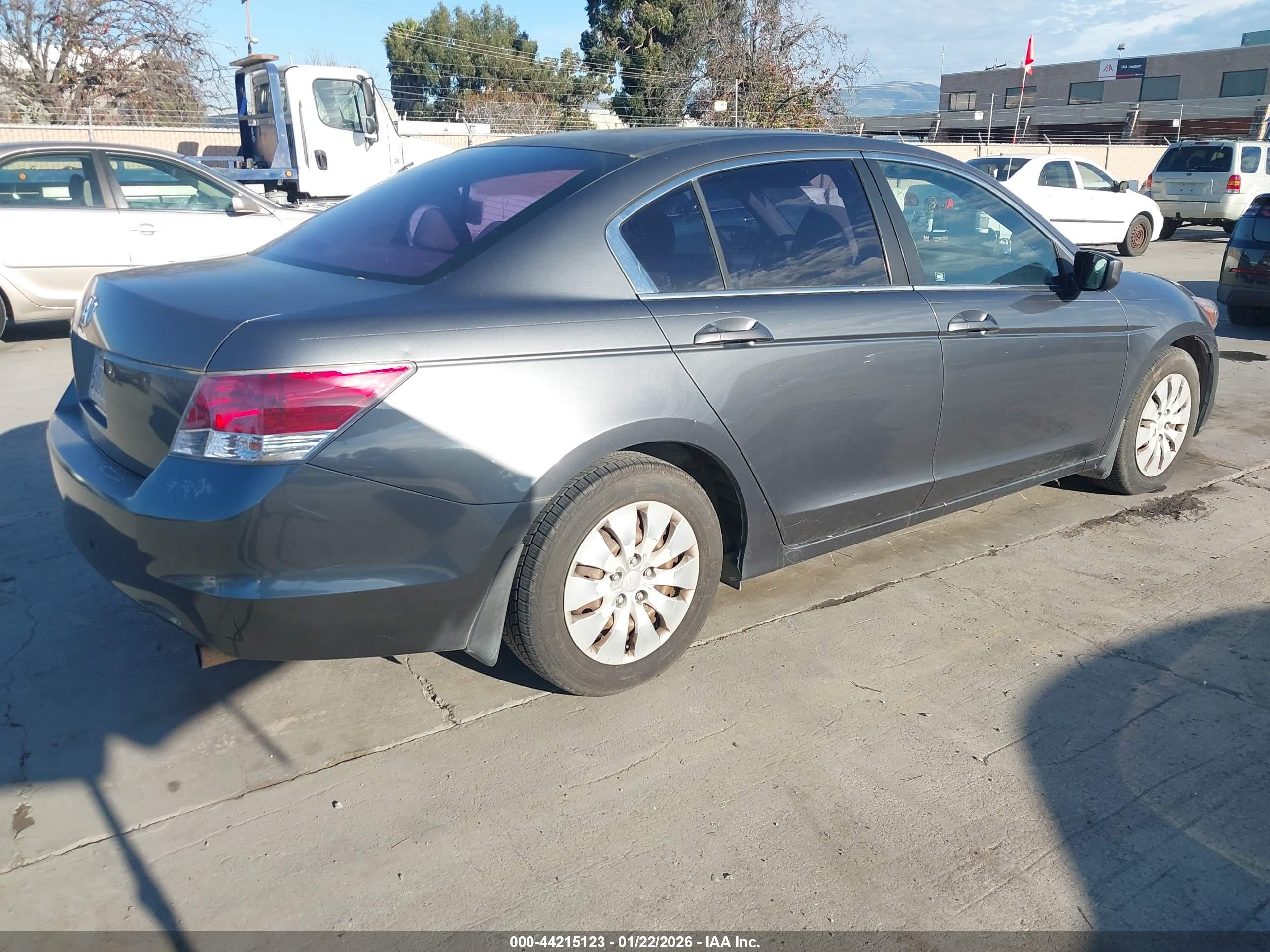 HONDA ACCORD image 4