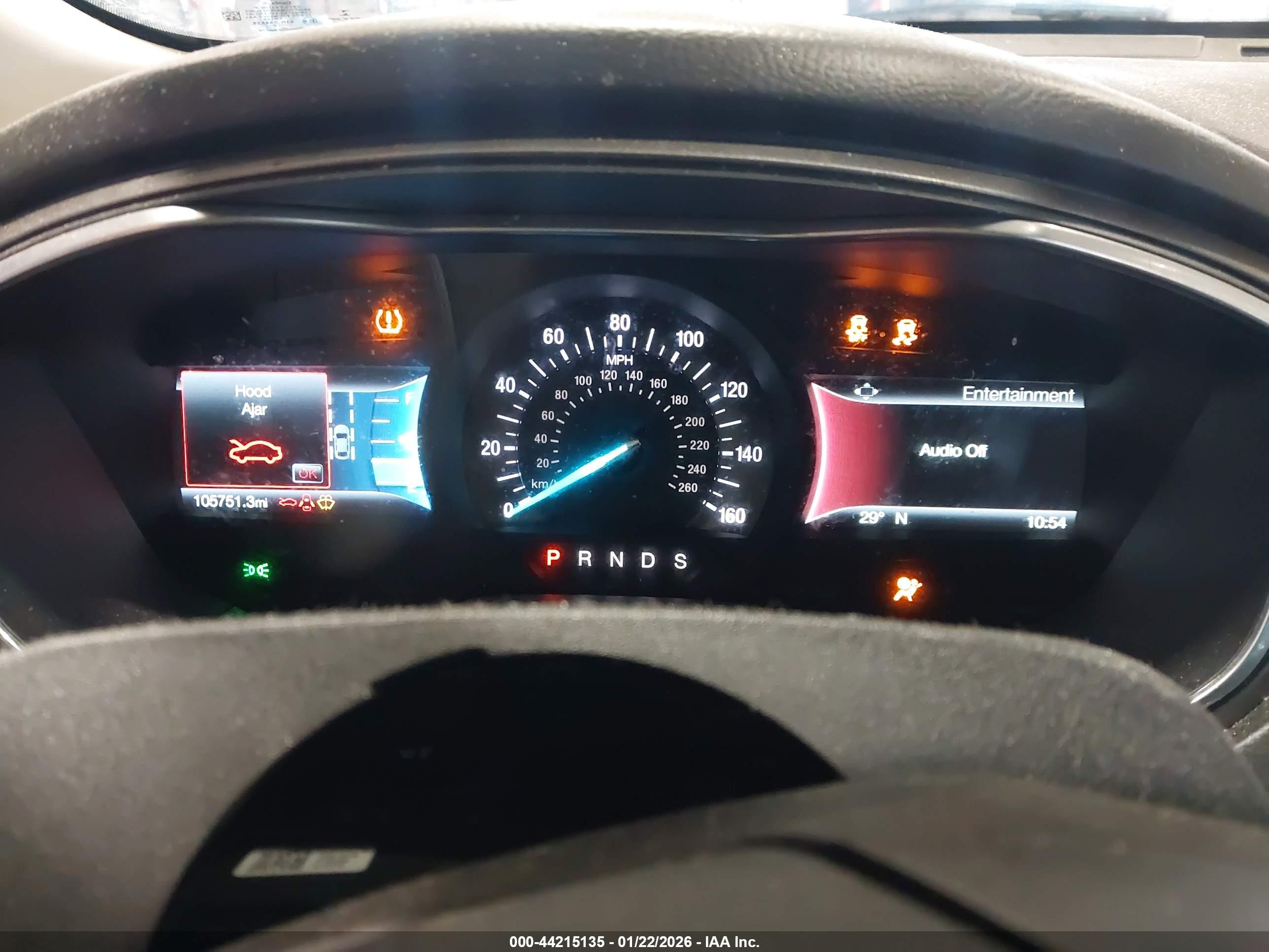 FORD FUSION image 7