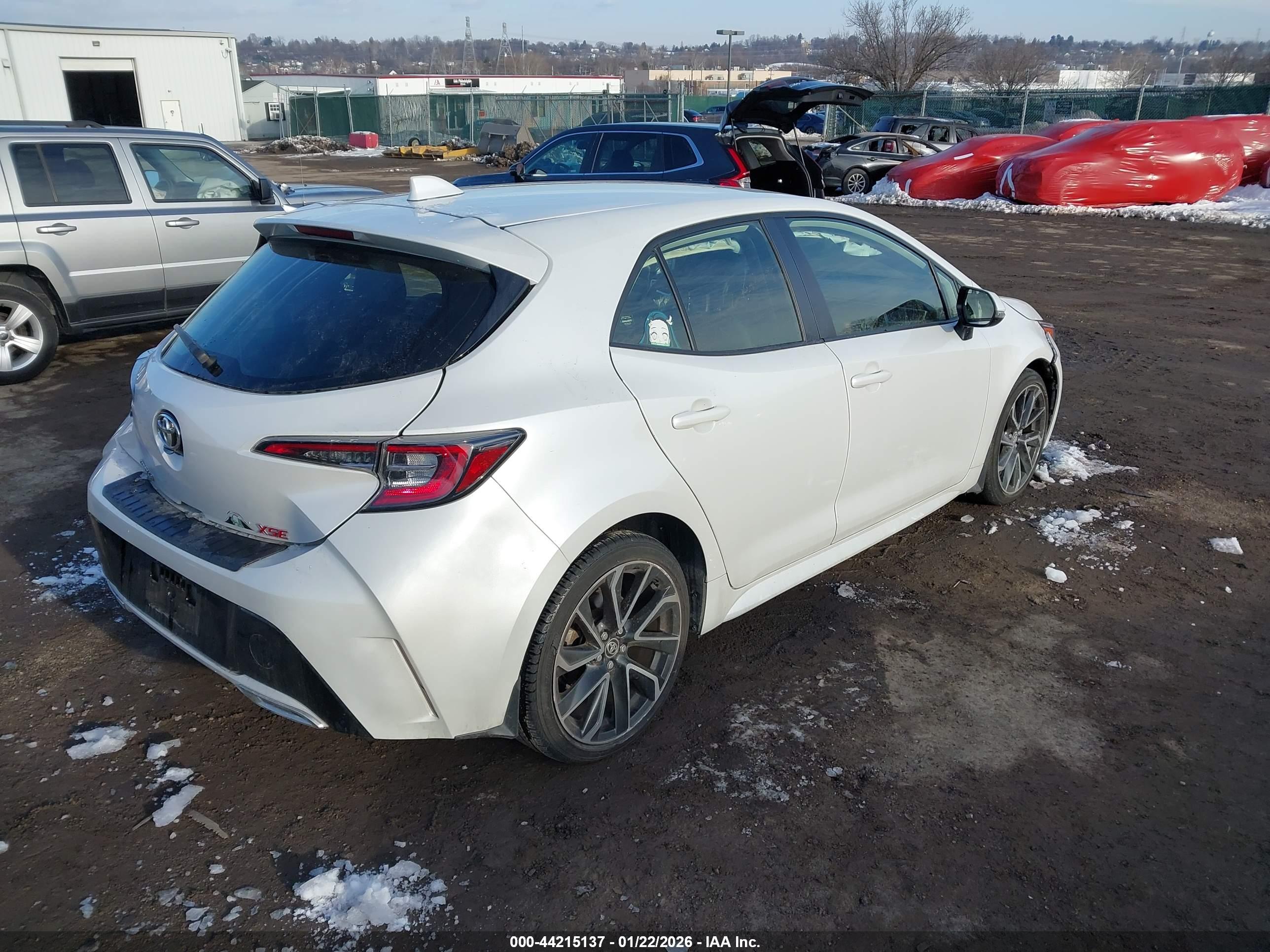 TOYOTA COROLLA image 4