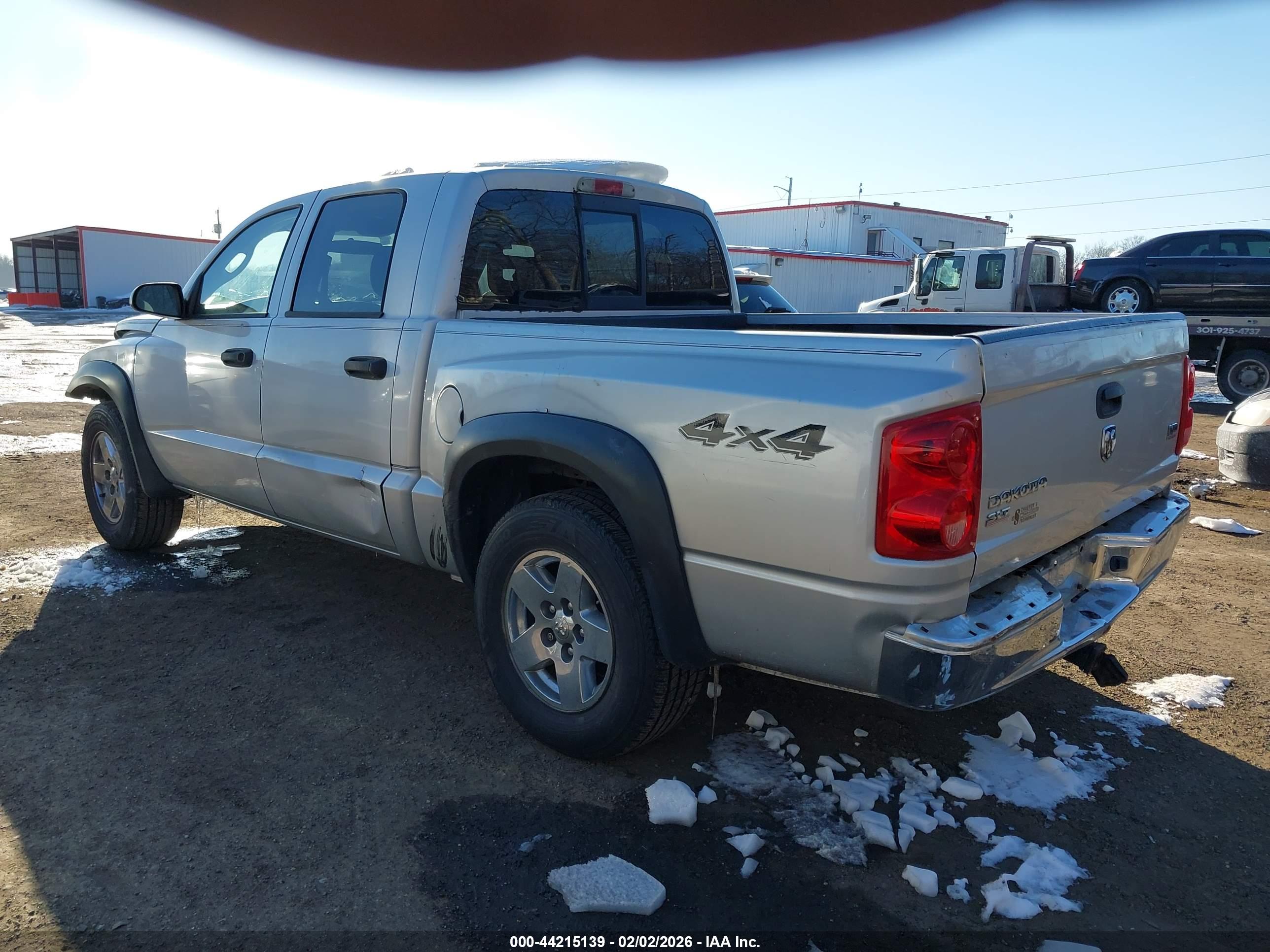 DODGE DAKOTA image 3