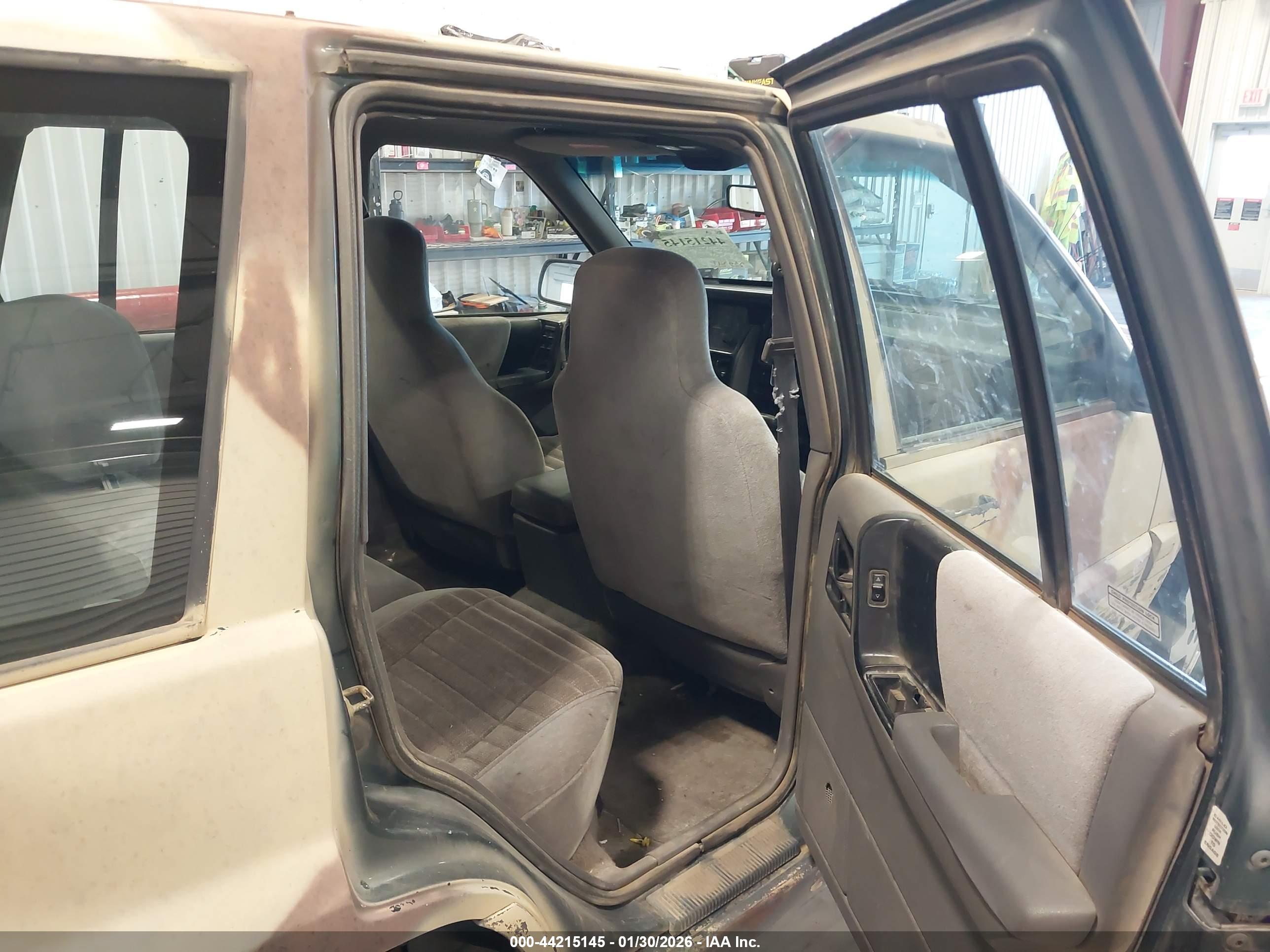 JEEP GRAND image 8