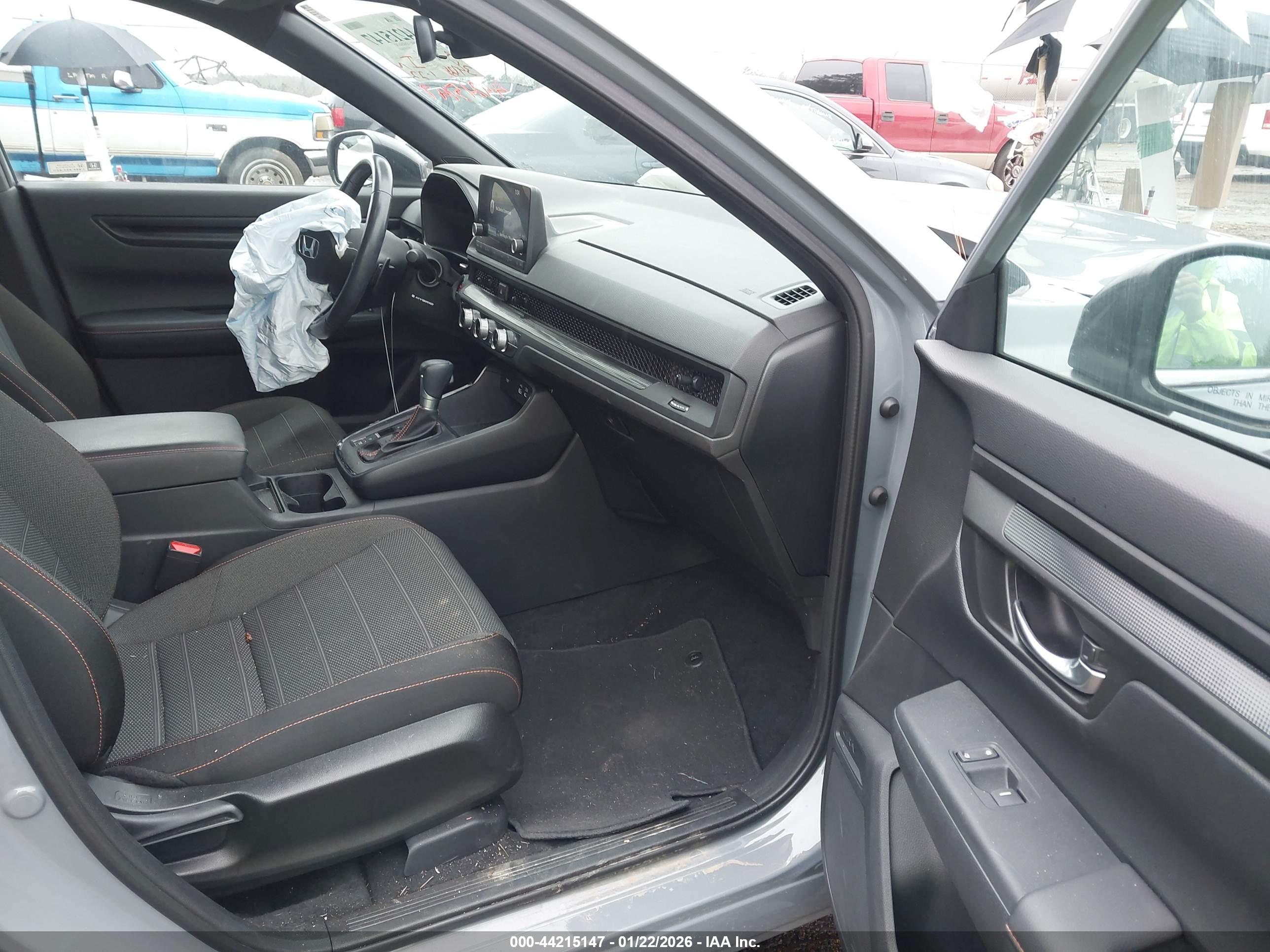 HONDA CR-V image 5