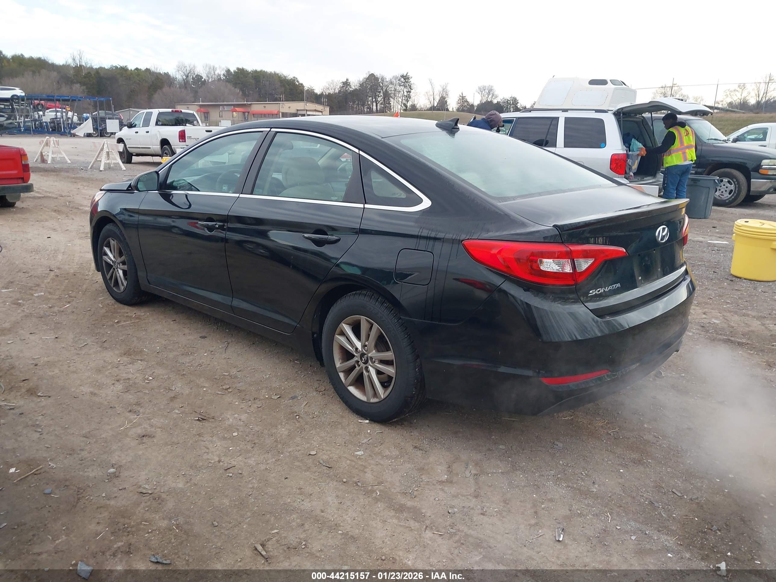 HYUNDAI SONATA image 3