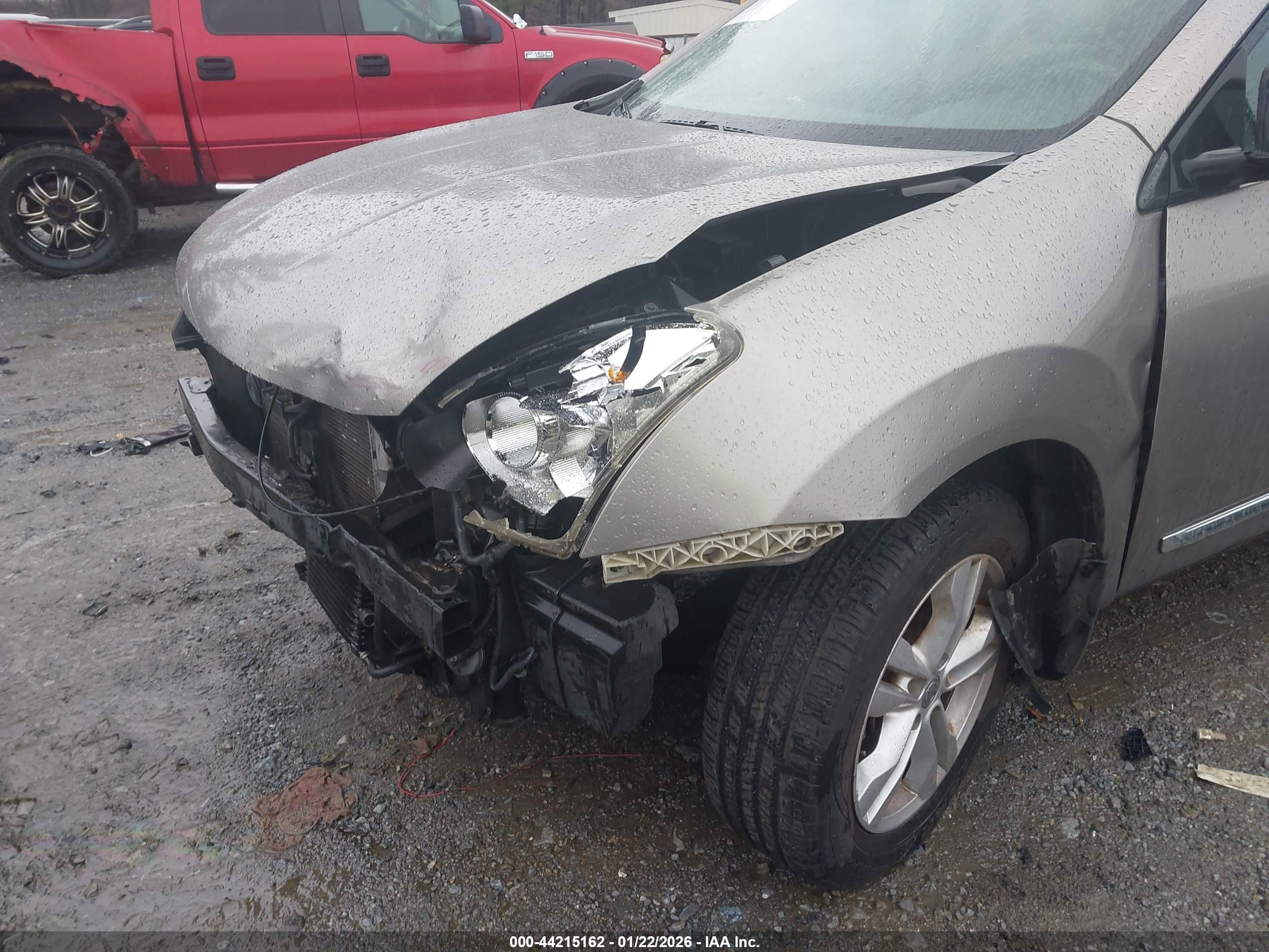 NISSAN ROGUE image 6