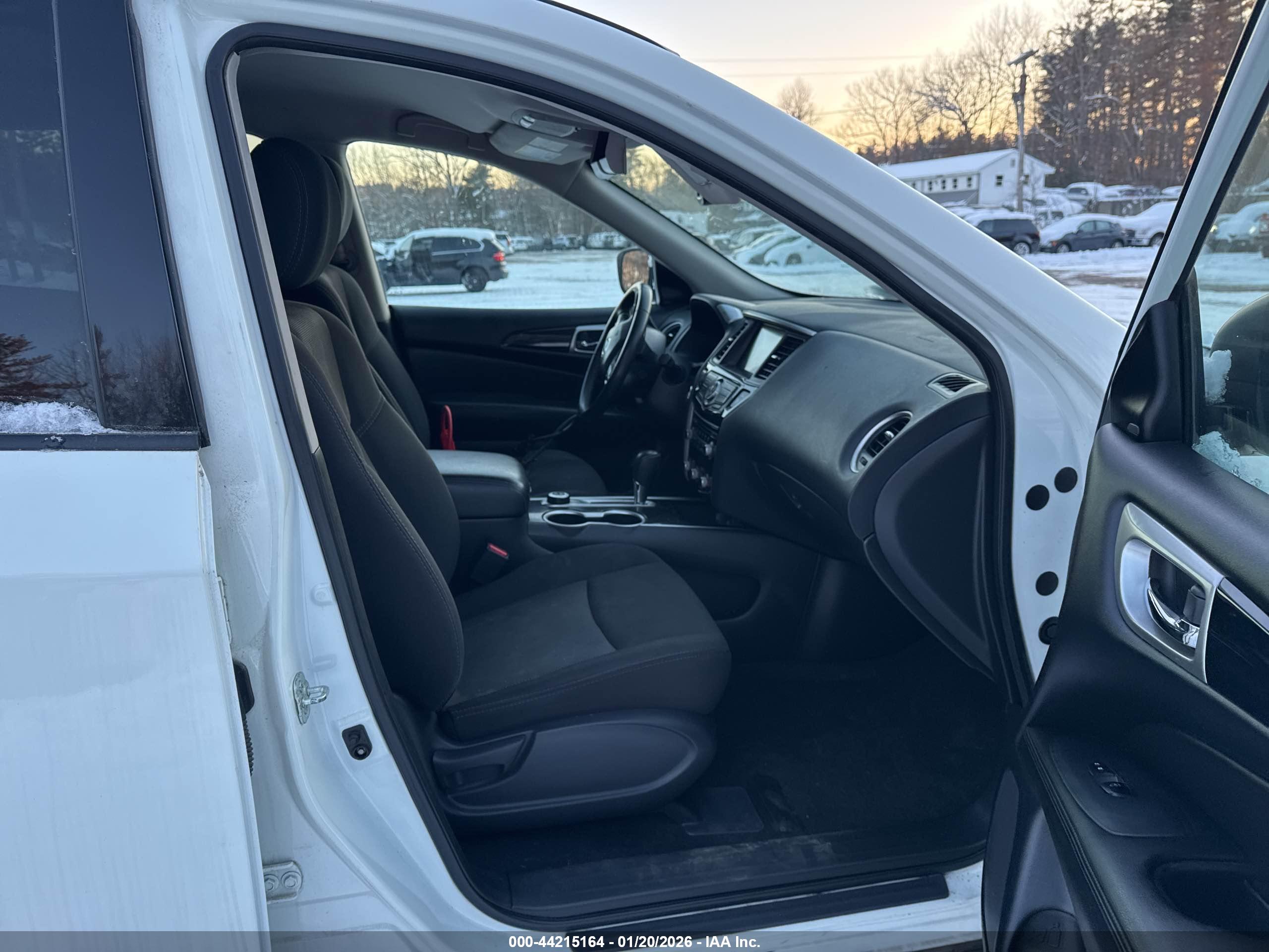 NISSAN PATHFINDER image 5