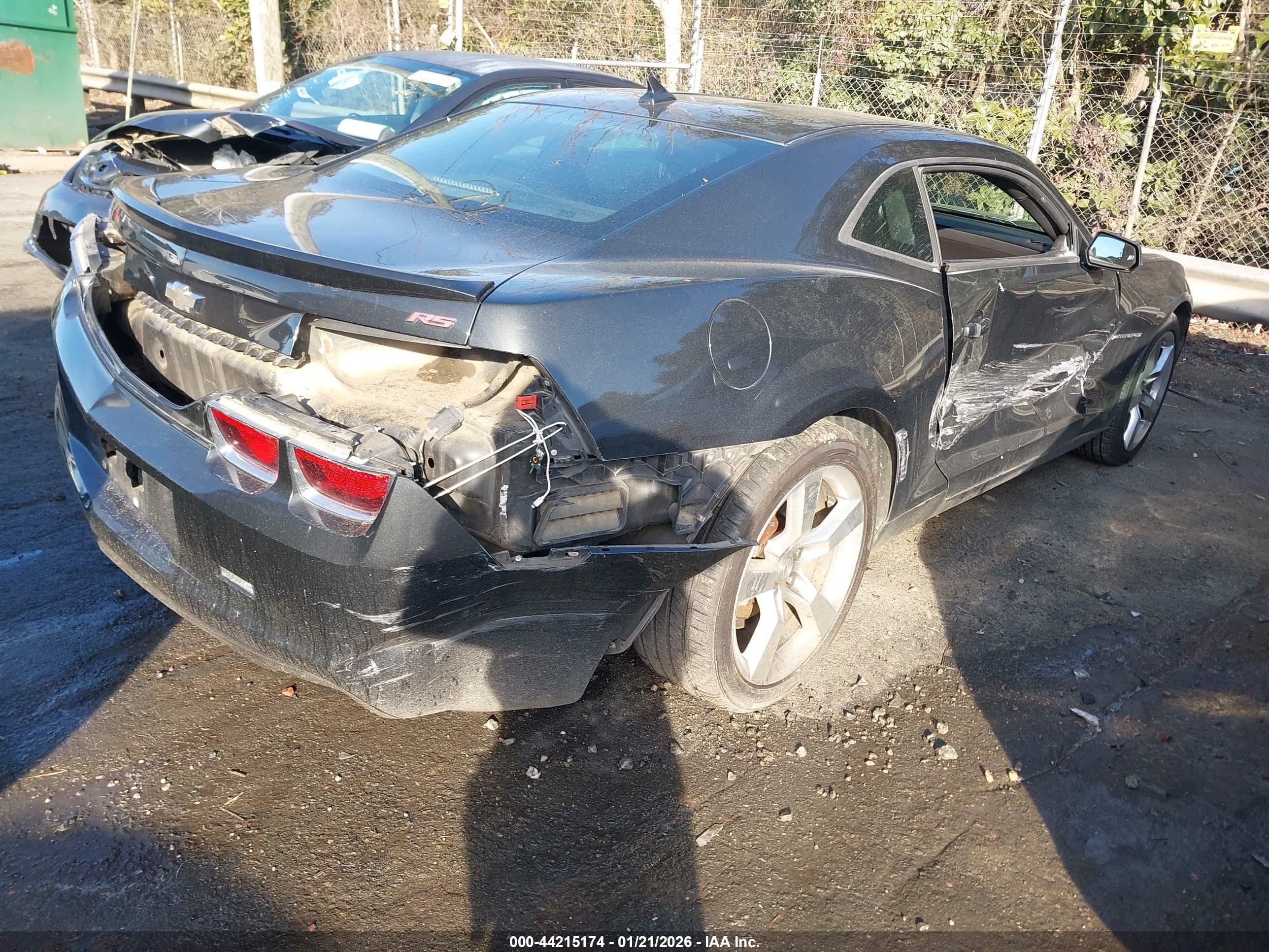 CHEVROLET CAMARO image 4