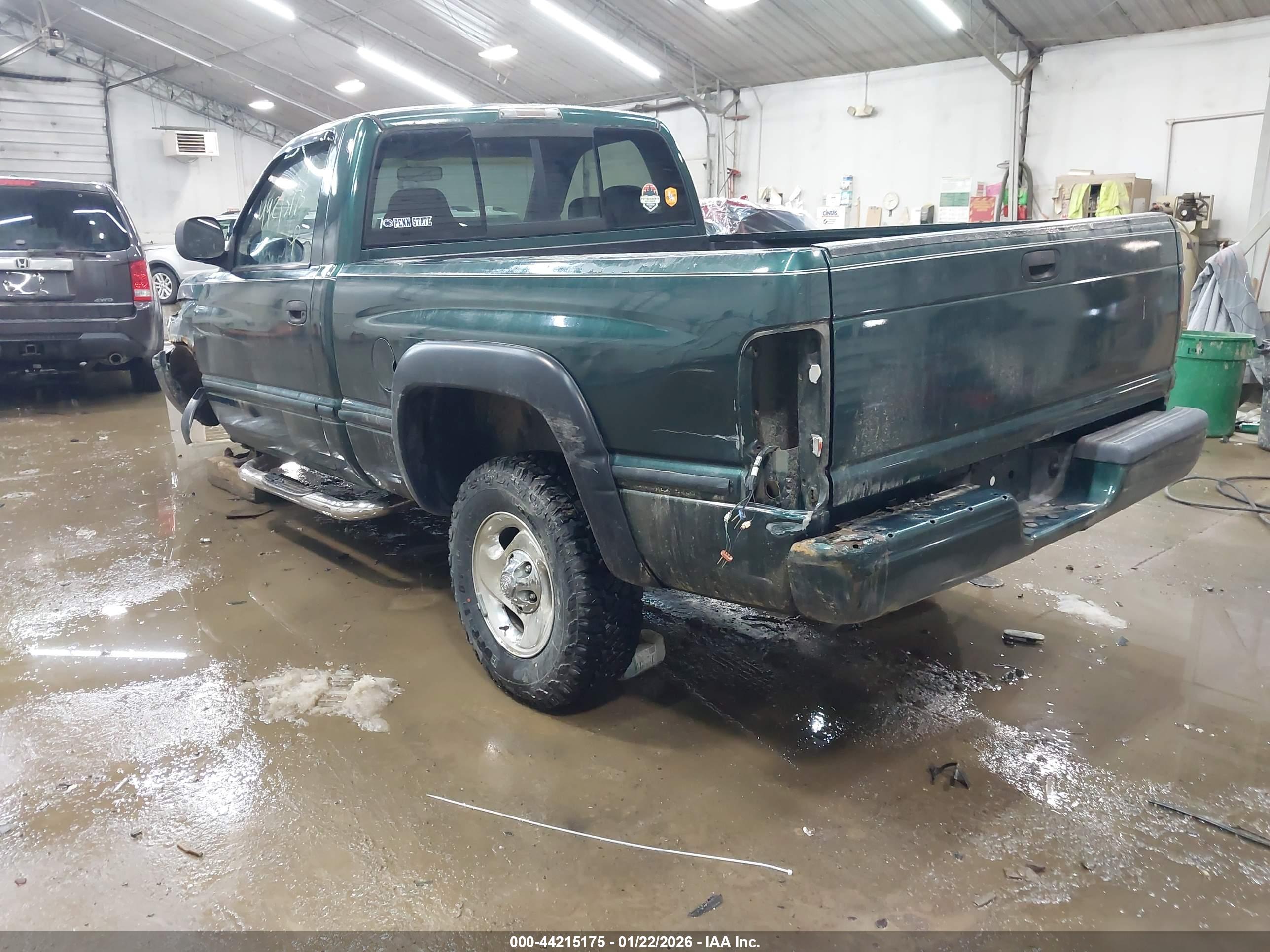 DODGE RAM image 3