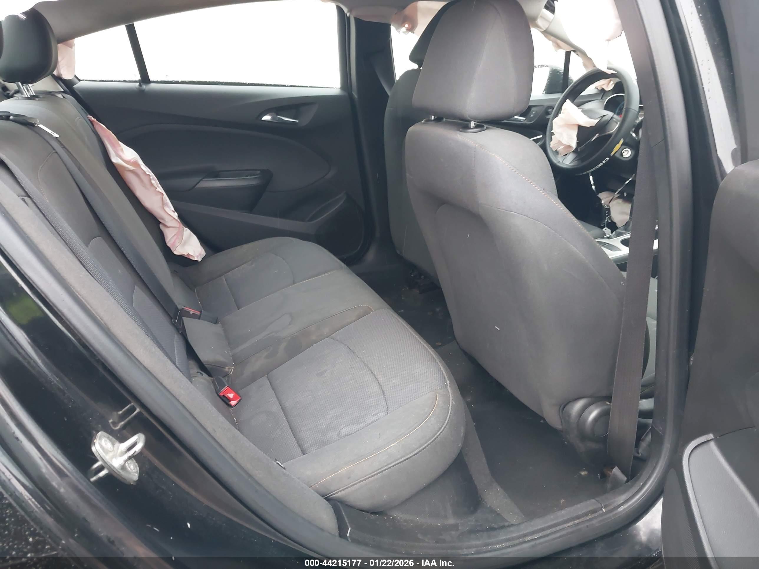 CHEVROLET CRUZE image 8