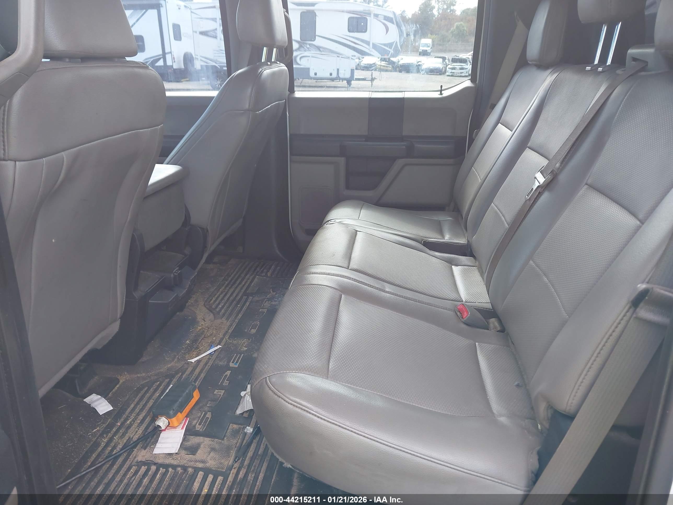FORD F-350 image 7