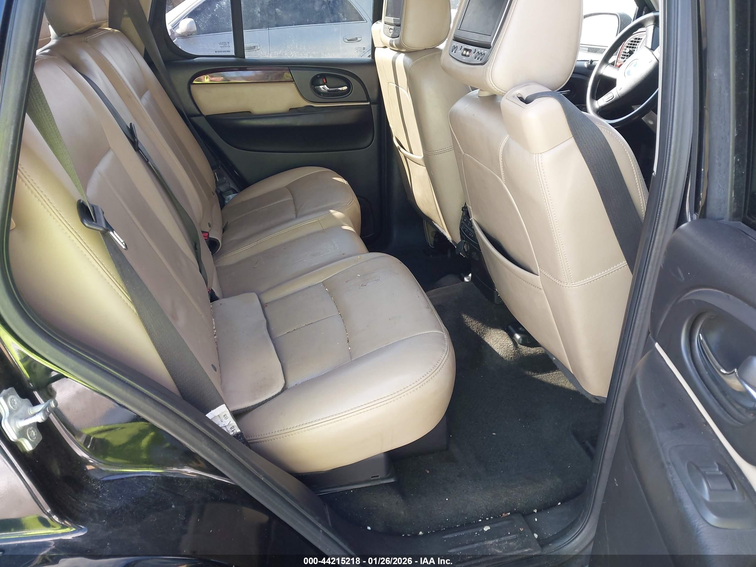 SAAB 9-7X image 8