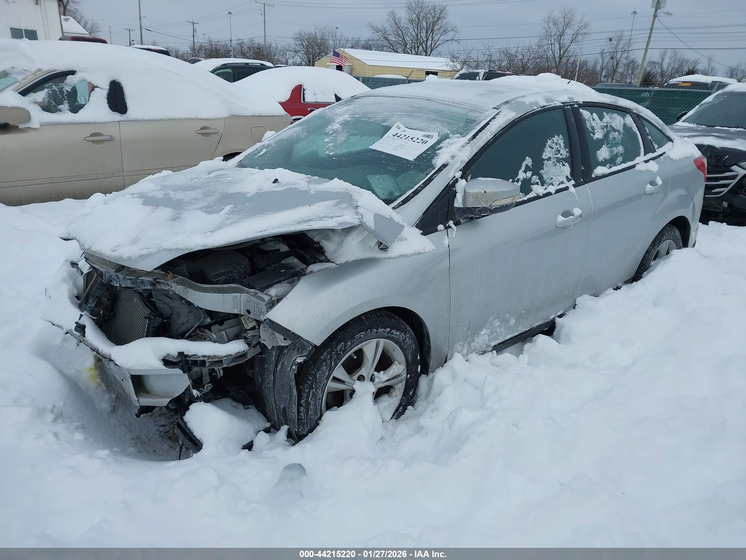 FORD FOCUS image 2