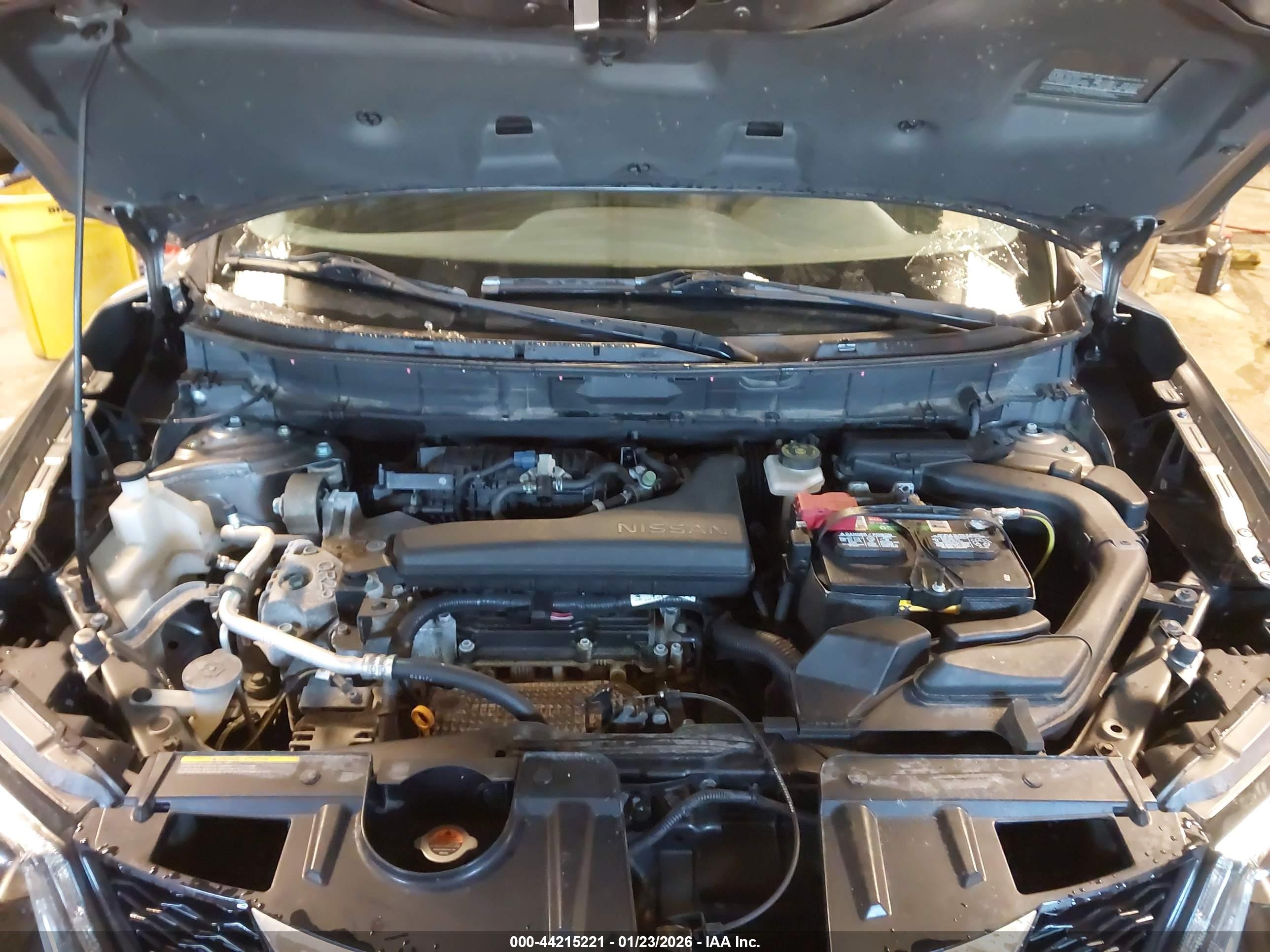 NISSAN ROGUE image 10