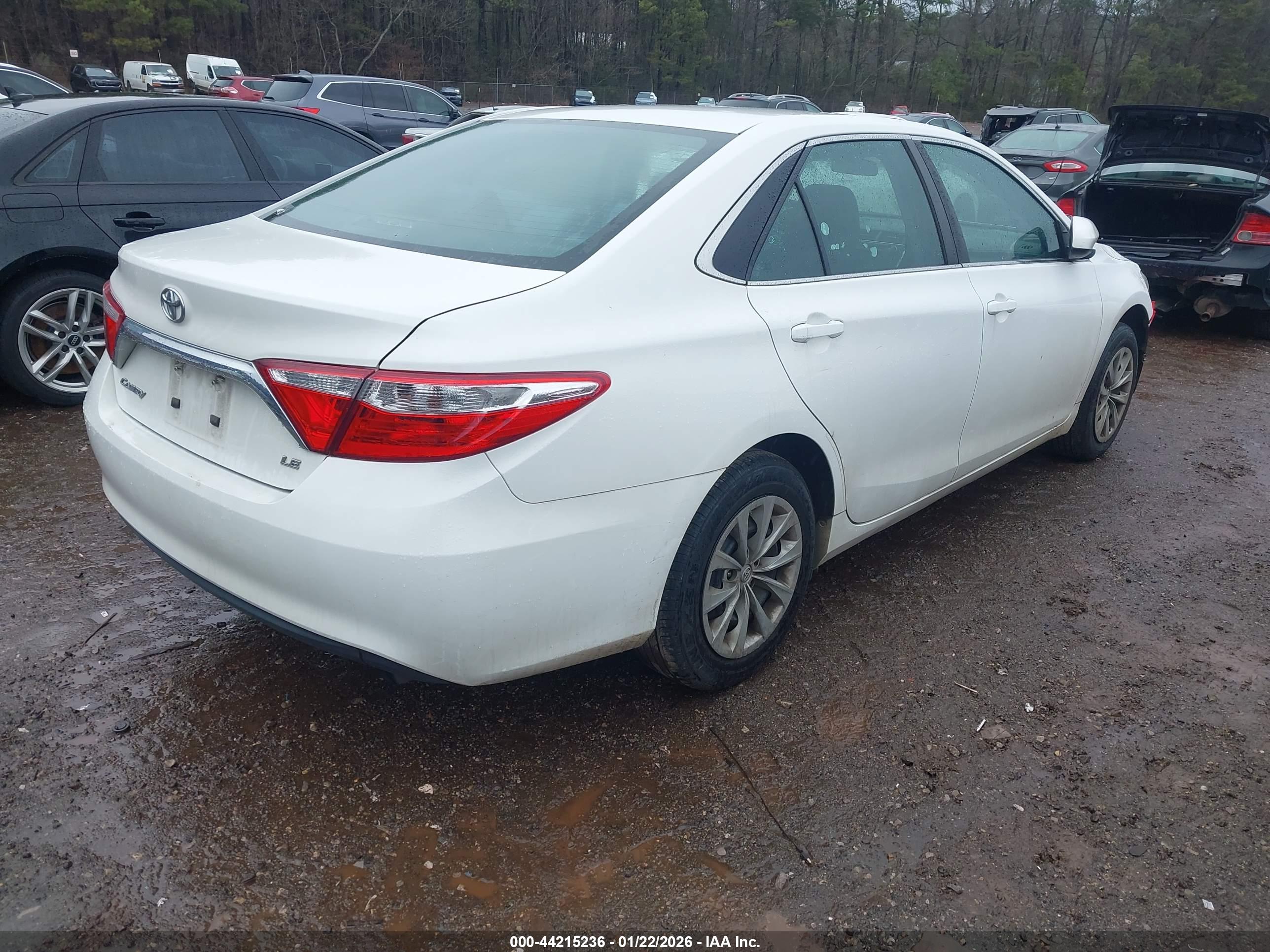 TOYOTA CAMRY image 4