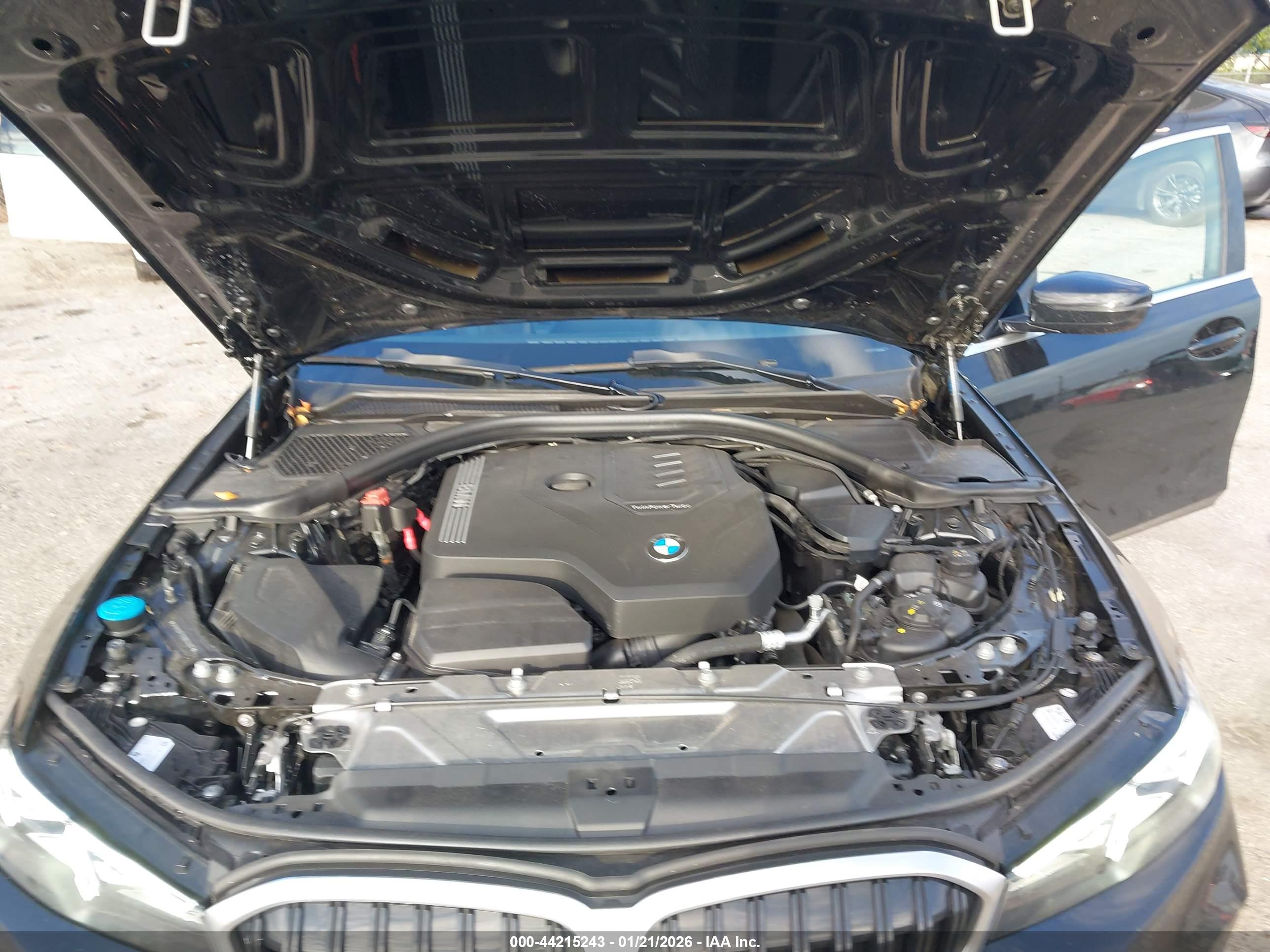 BMW 330I image 10