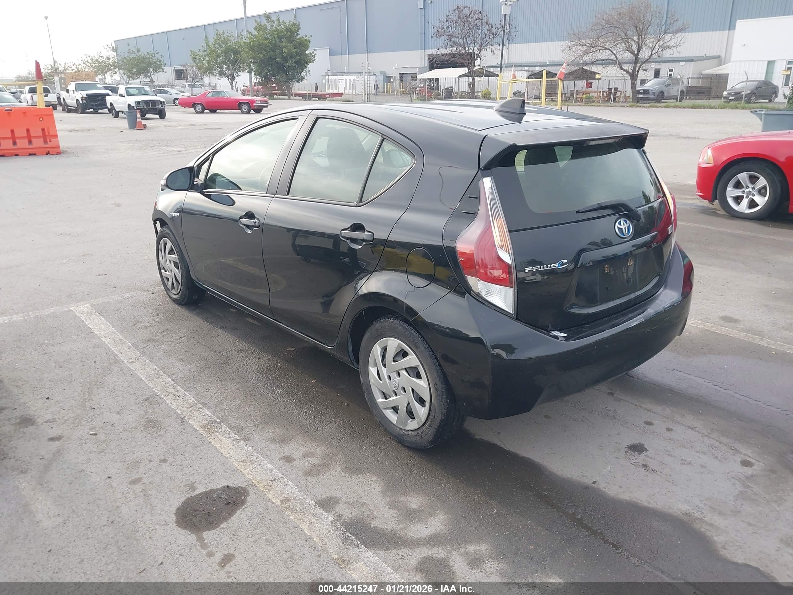 TOYOTA PRIUS image 3